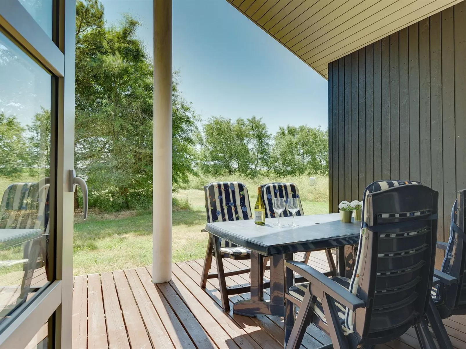 "Aksel" - 150m from the sea-Outside