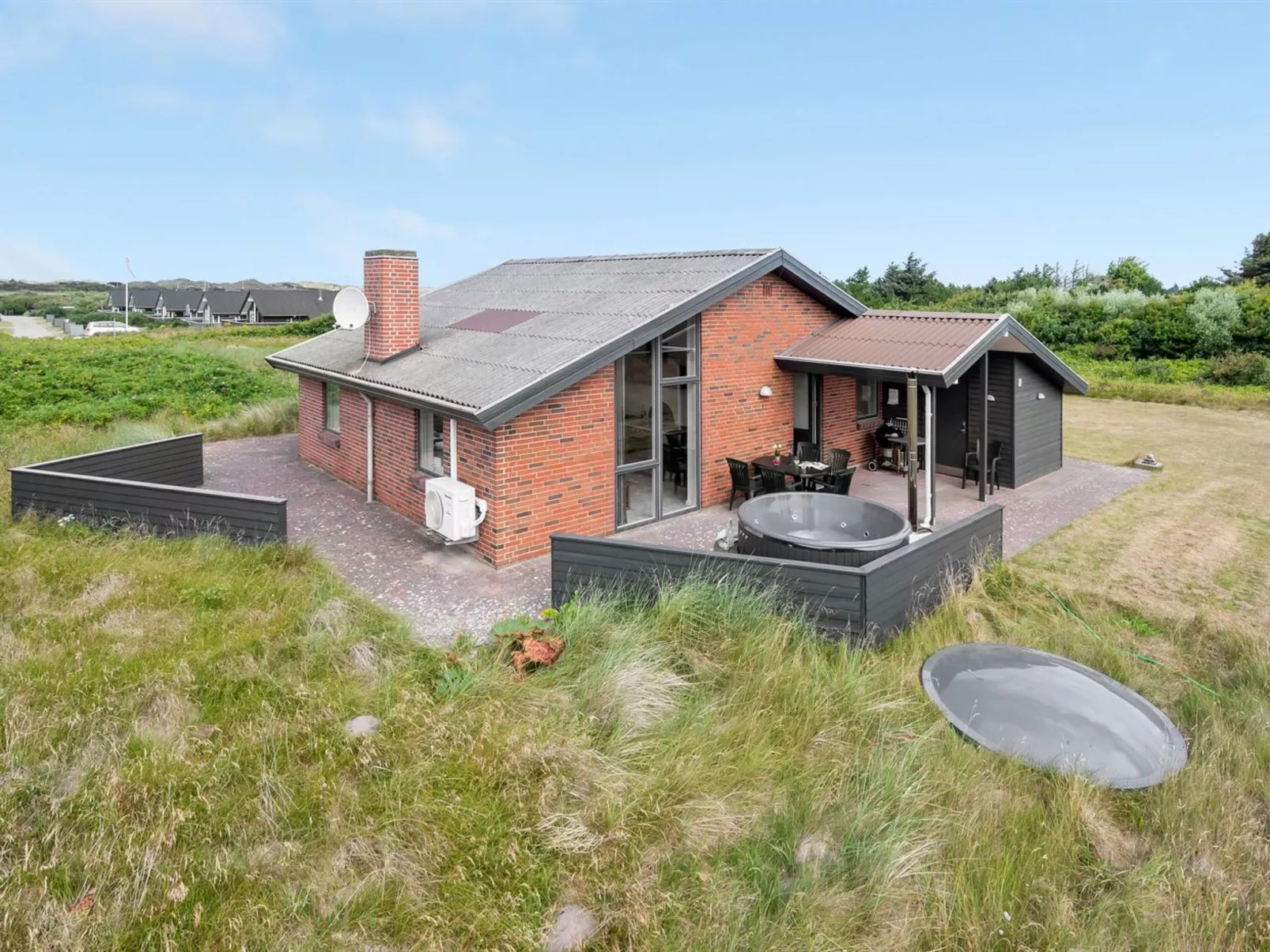 "Mert" - 1.2km from the sea-Outside