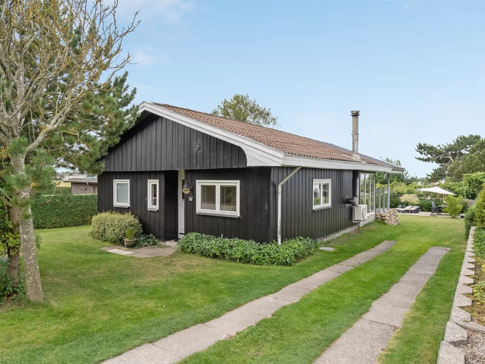 "Loi" - 200m from the sea-Outside