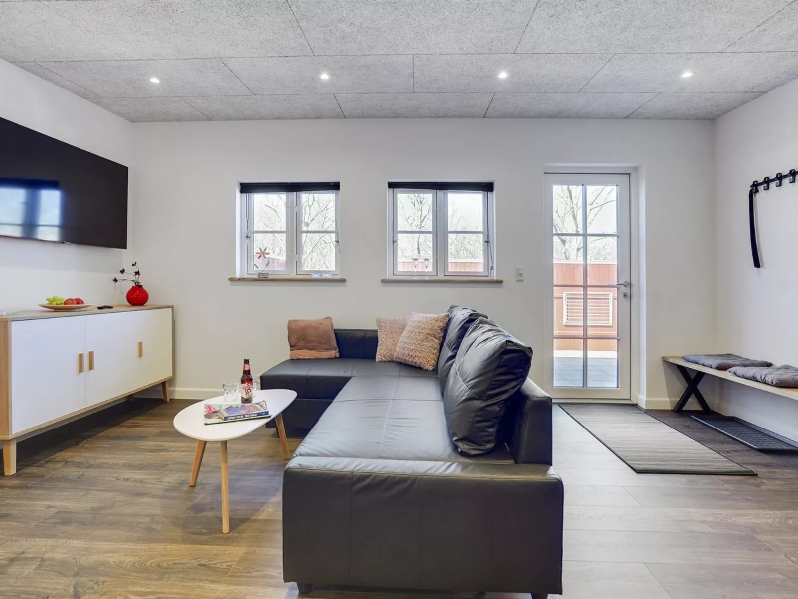 "Arlene" - 800m from the sea-Inside