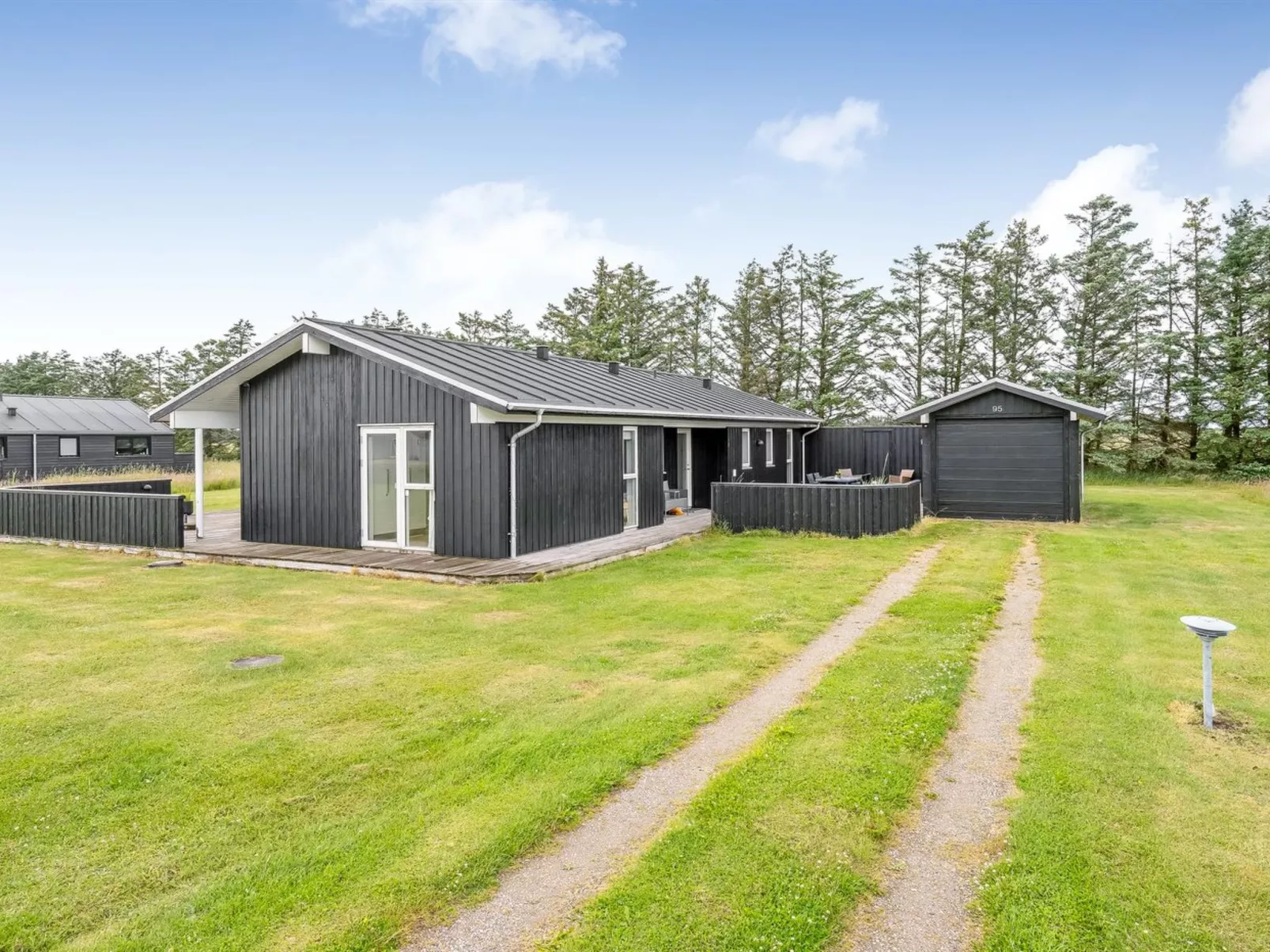 "Meino" - 1.4km from the sea-Outside