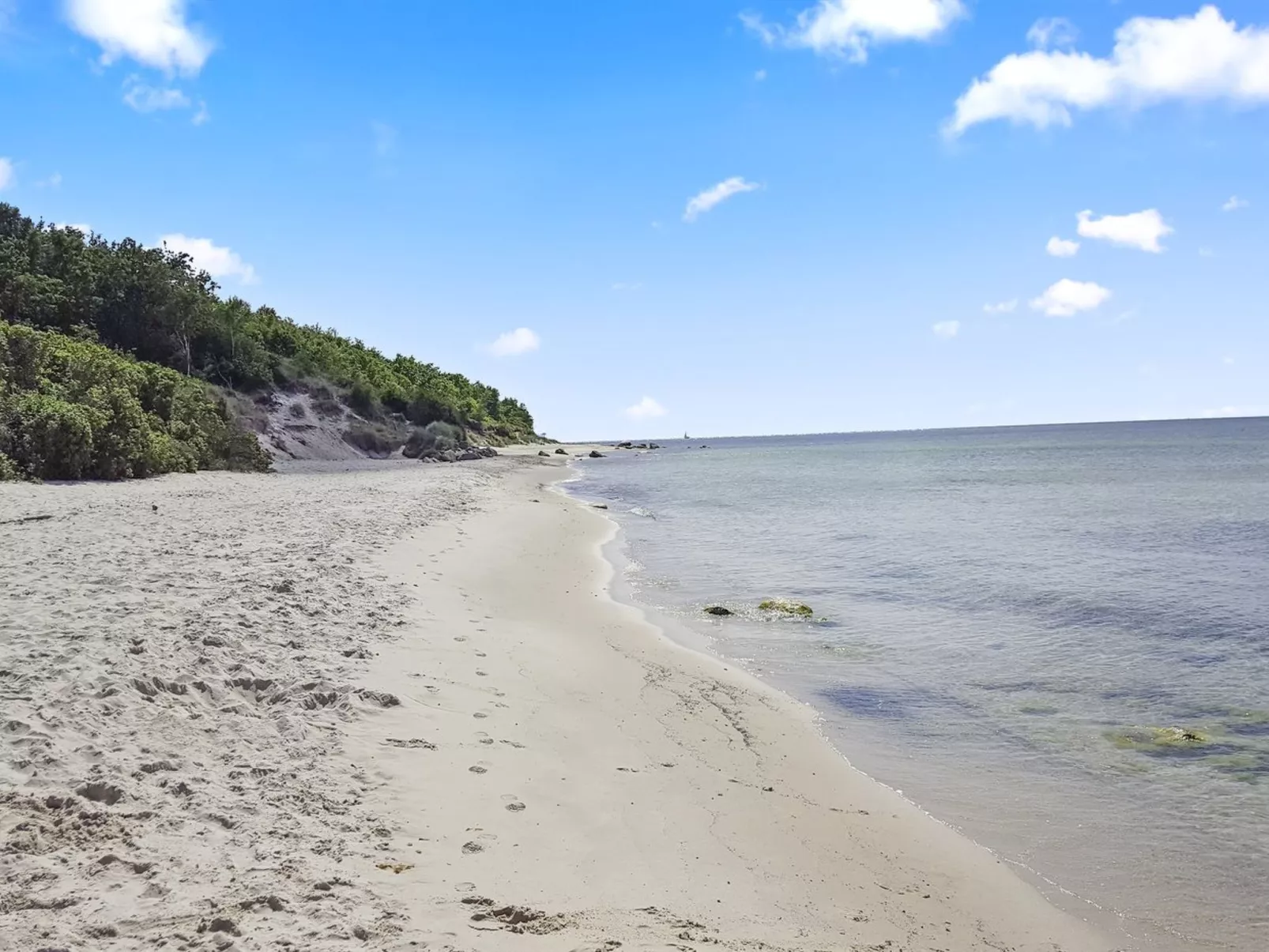 "Colette" - 700m from the sea-Draußen