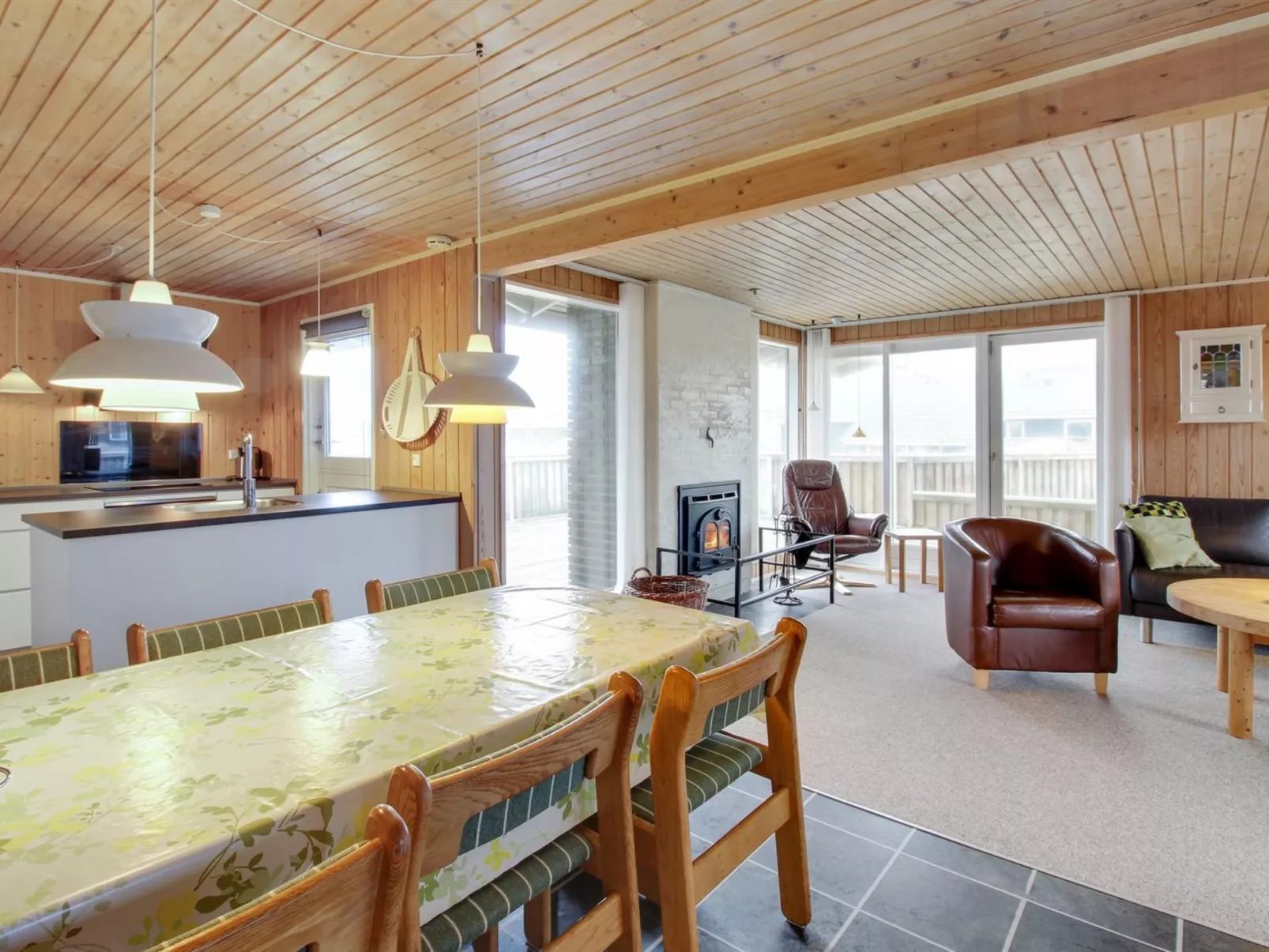 "Aase" -  from the sea-Dedans