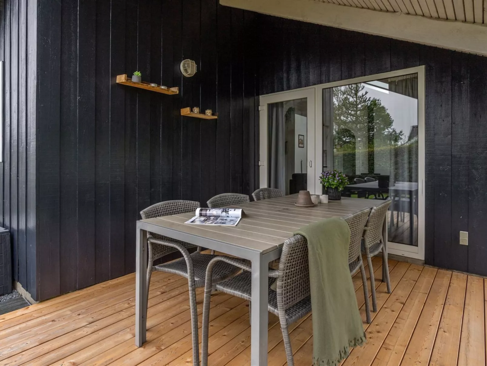 "Petrus" - 750m from the sea-Draußen