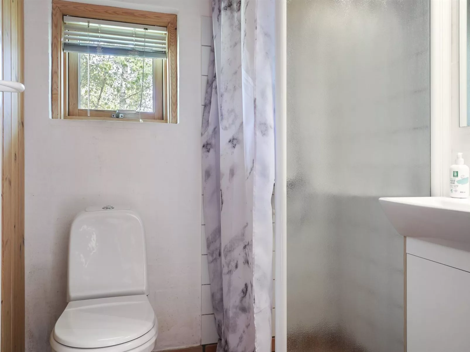 "Ailen" - 500m from the sea-Drinnen