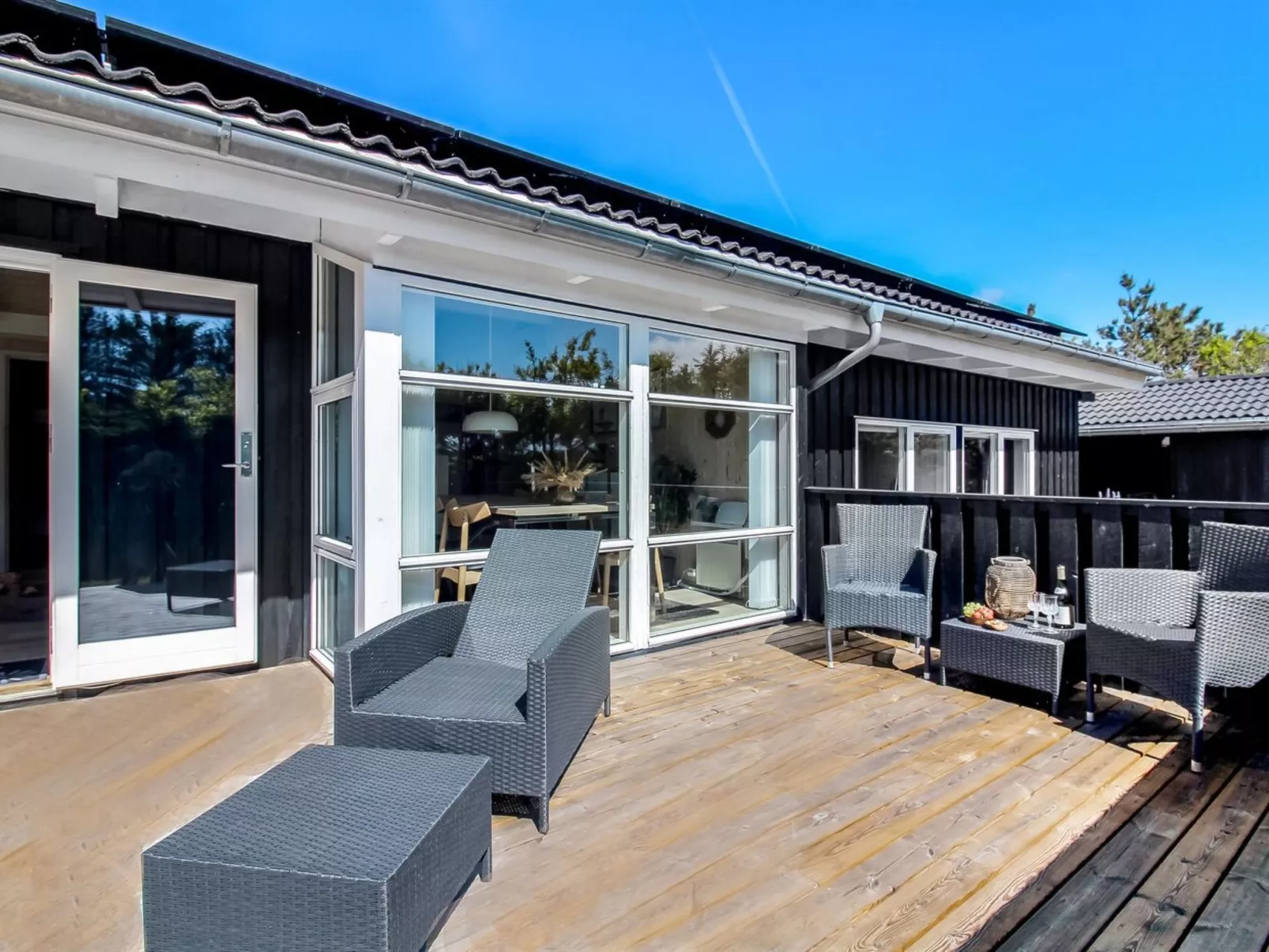 "Elvan" - 450m from the sea-Outside