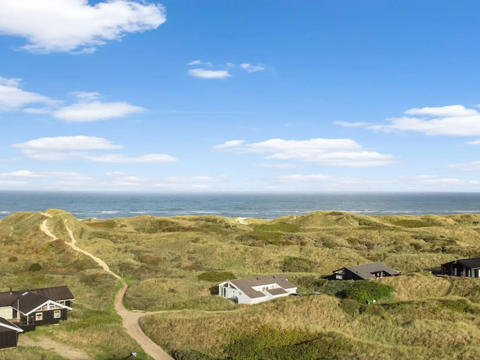 "Avni" - 200m from the sea-Draußen