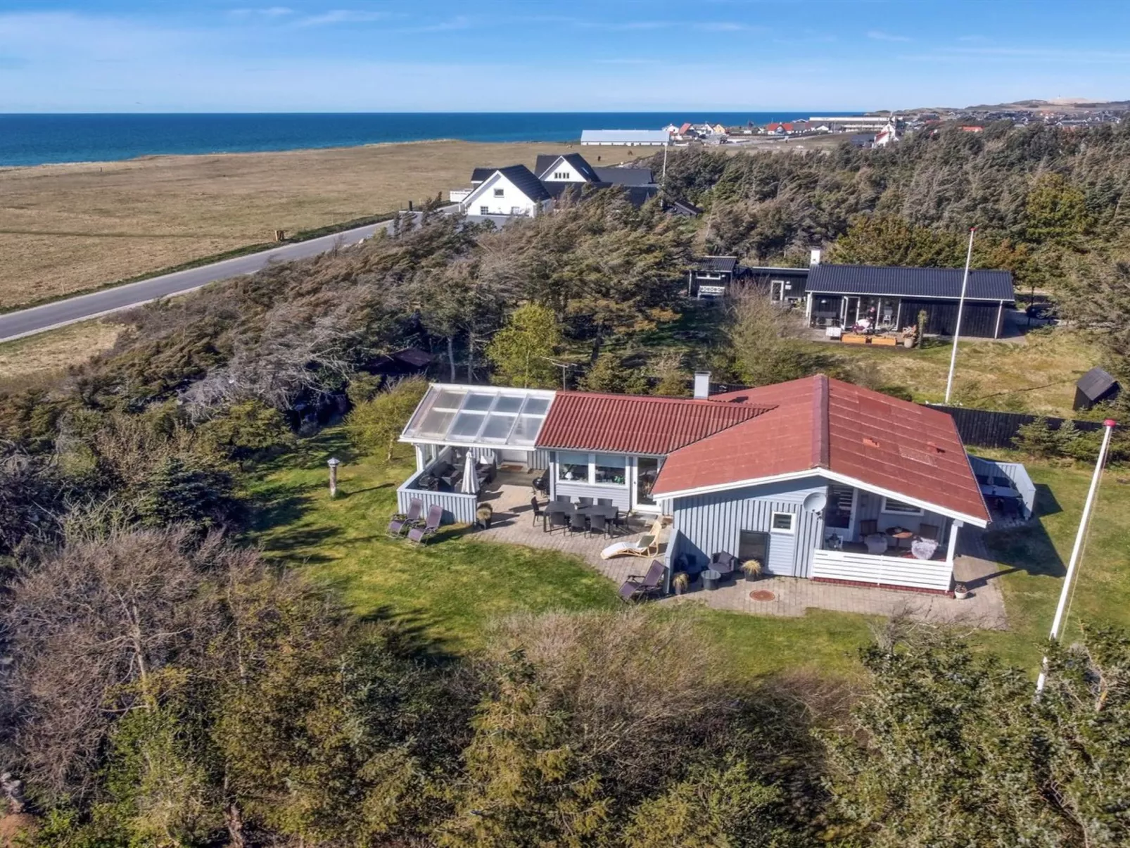 "Henryette" - 200m from the sea-Outside