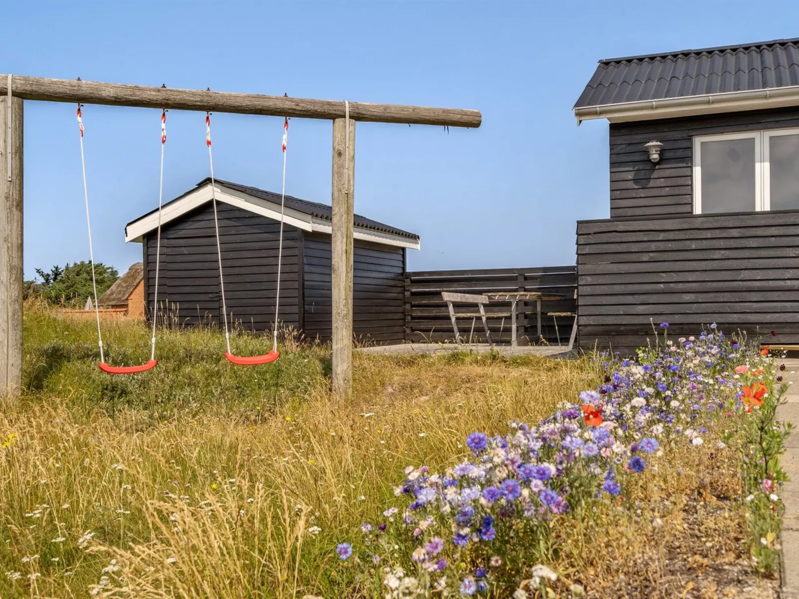 "Withger" - 300m from the sea-Outside