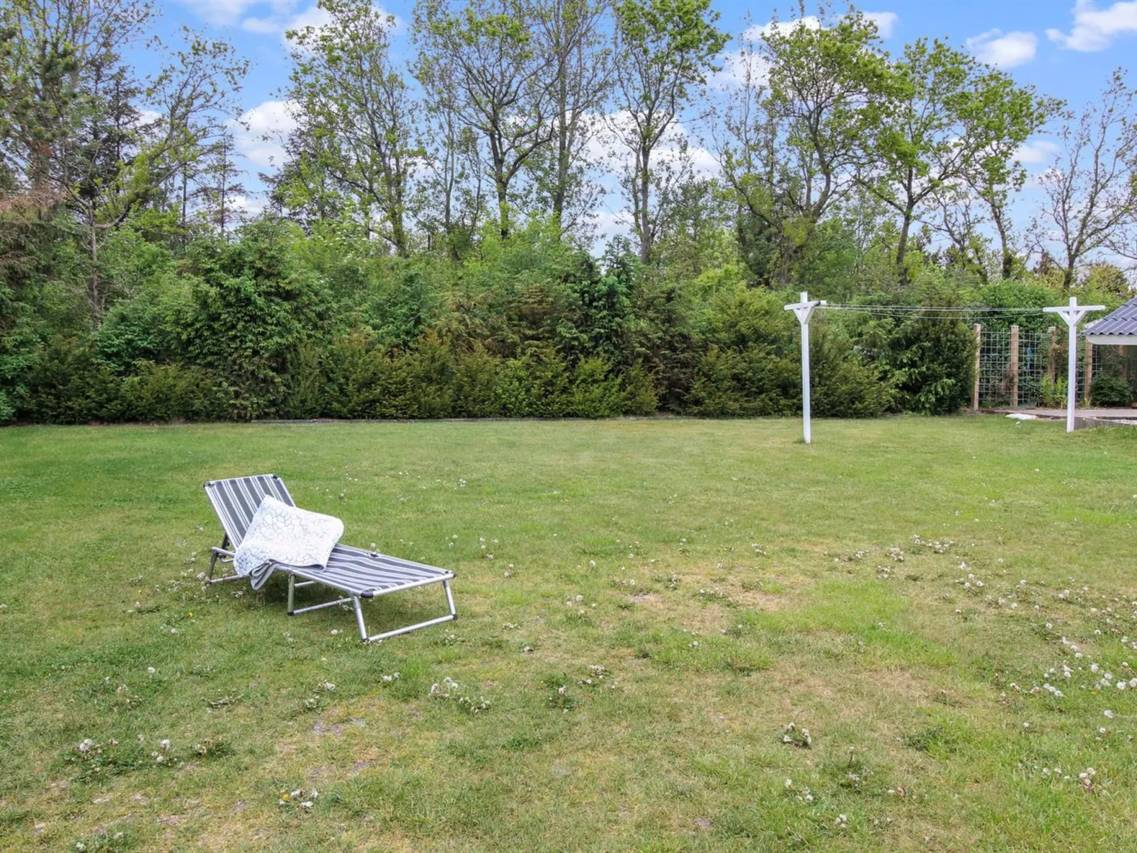 "Sebiorn" - 300m to the fjord-Outside