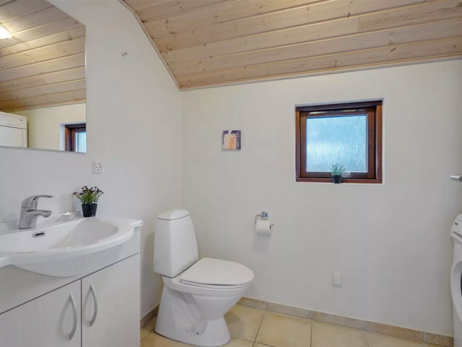 "Matine" - 800m from the sea-Inside