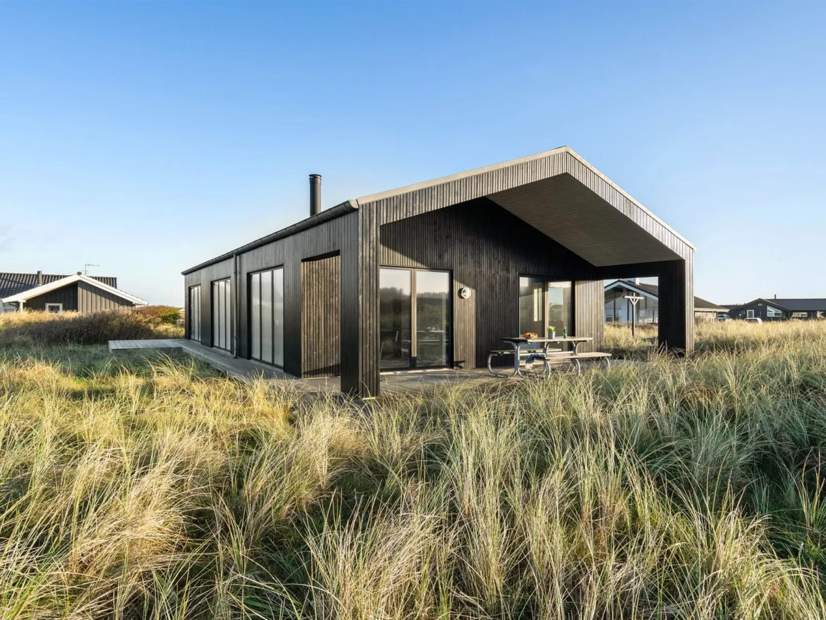 "Fannie" - 250m from the sea-Outside