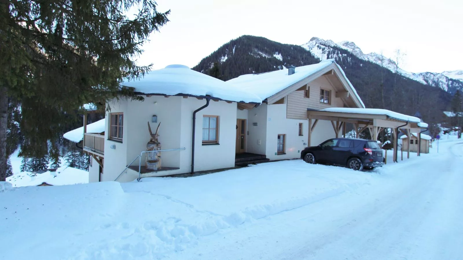 Hinterlengau-Exterior winter