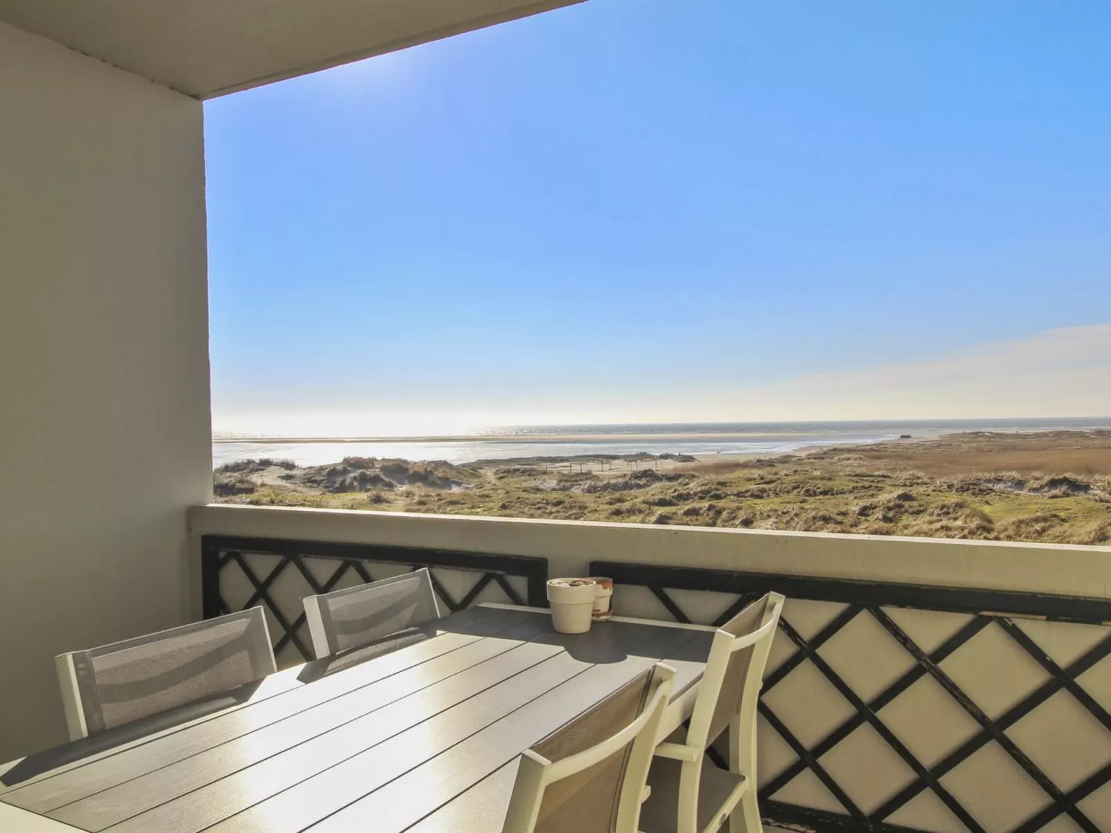 "Rubi" - 50m from the sea-Dehors