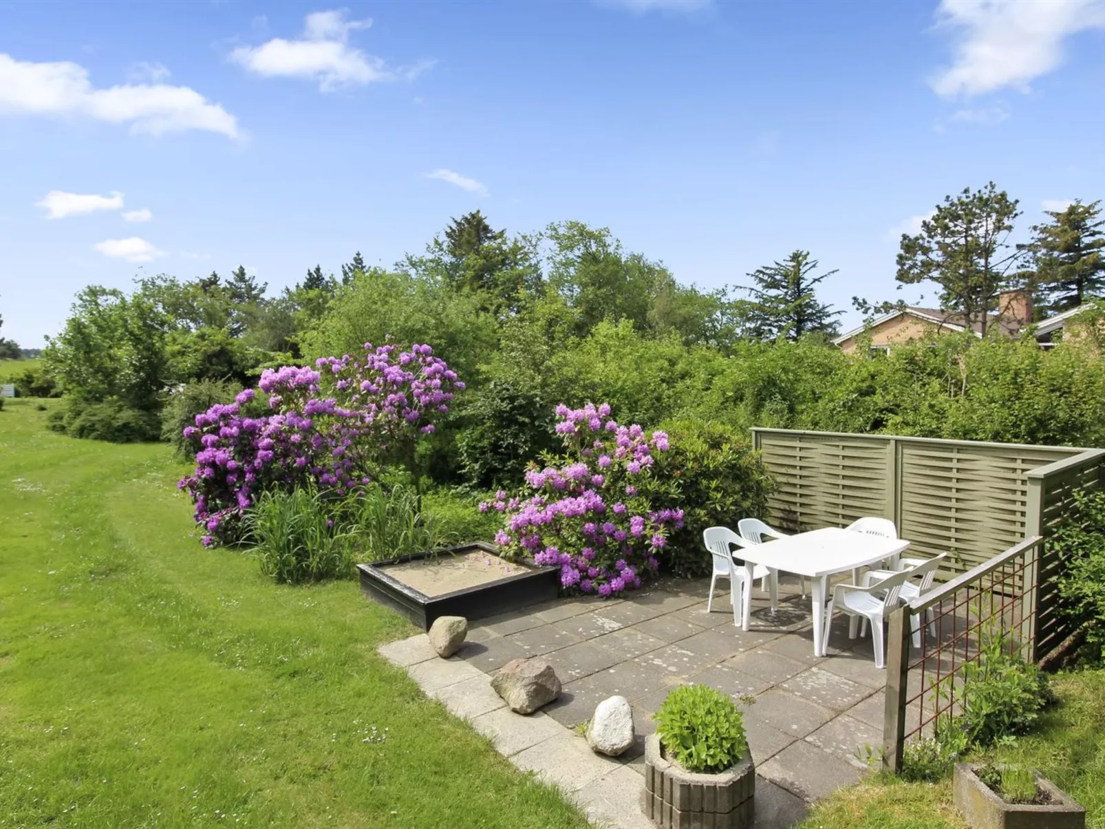 "Sonya" - 1km from the sea-Outside