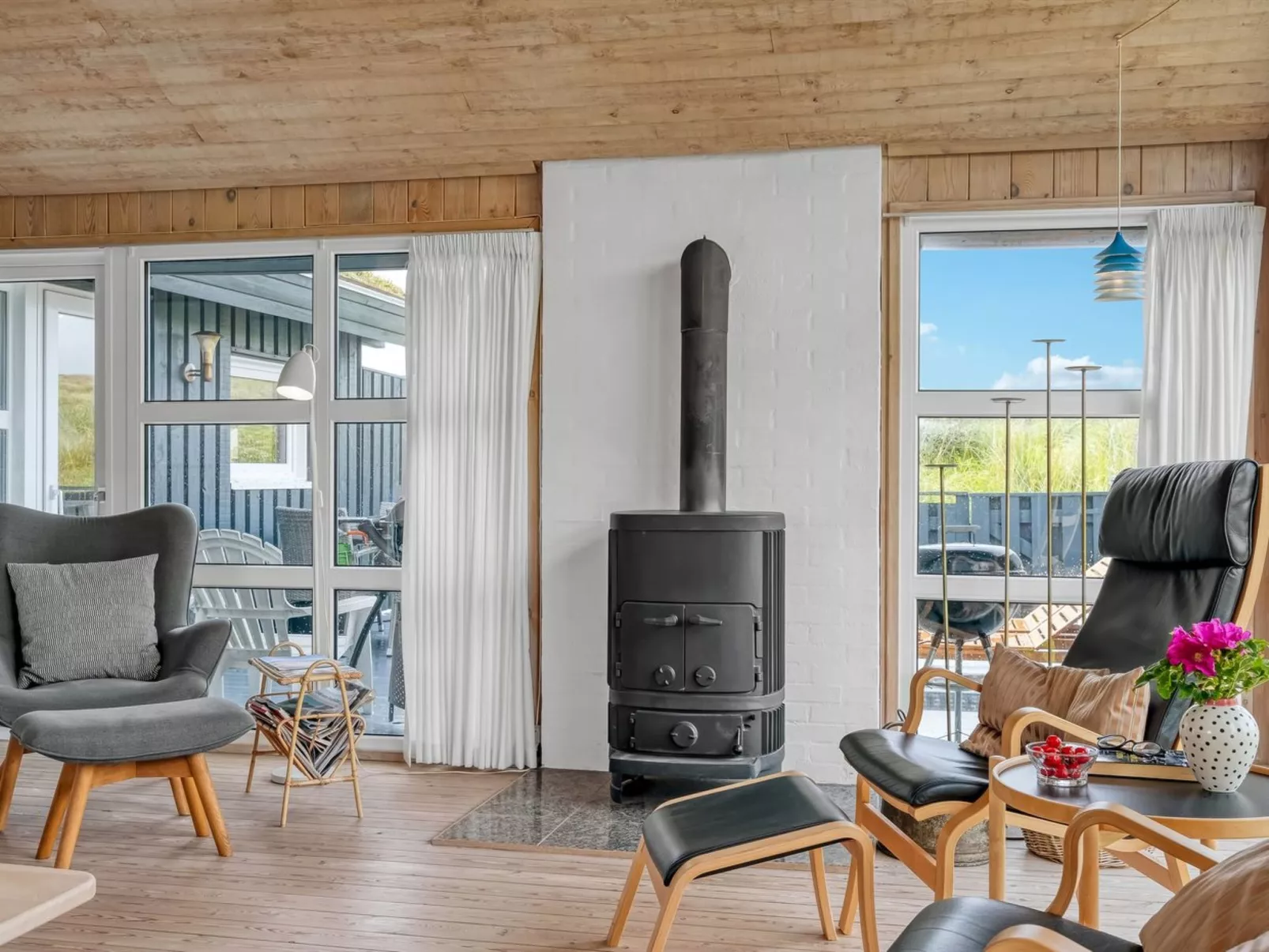 "Rosemari" - 260m from the sea-Drinnen