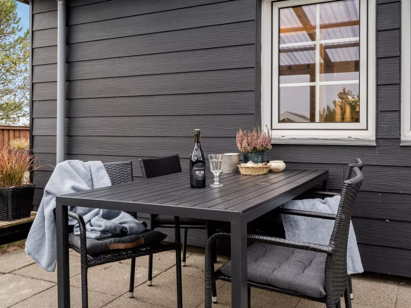 "Corina" - 100m from the sea-Draußen