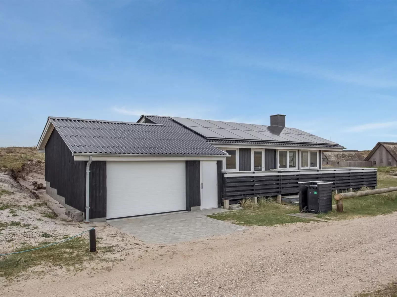 "Ozeana" -  from the sea-Dehors