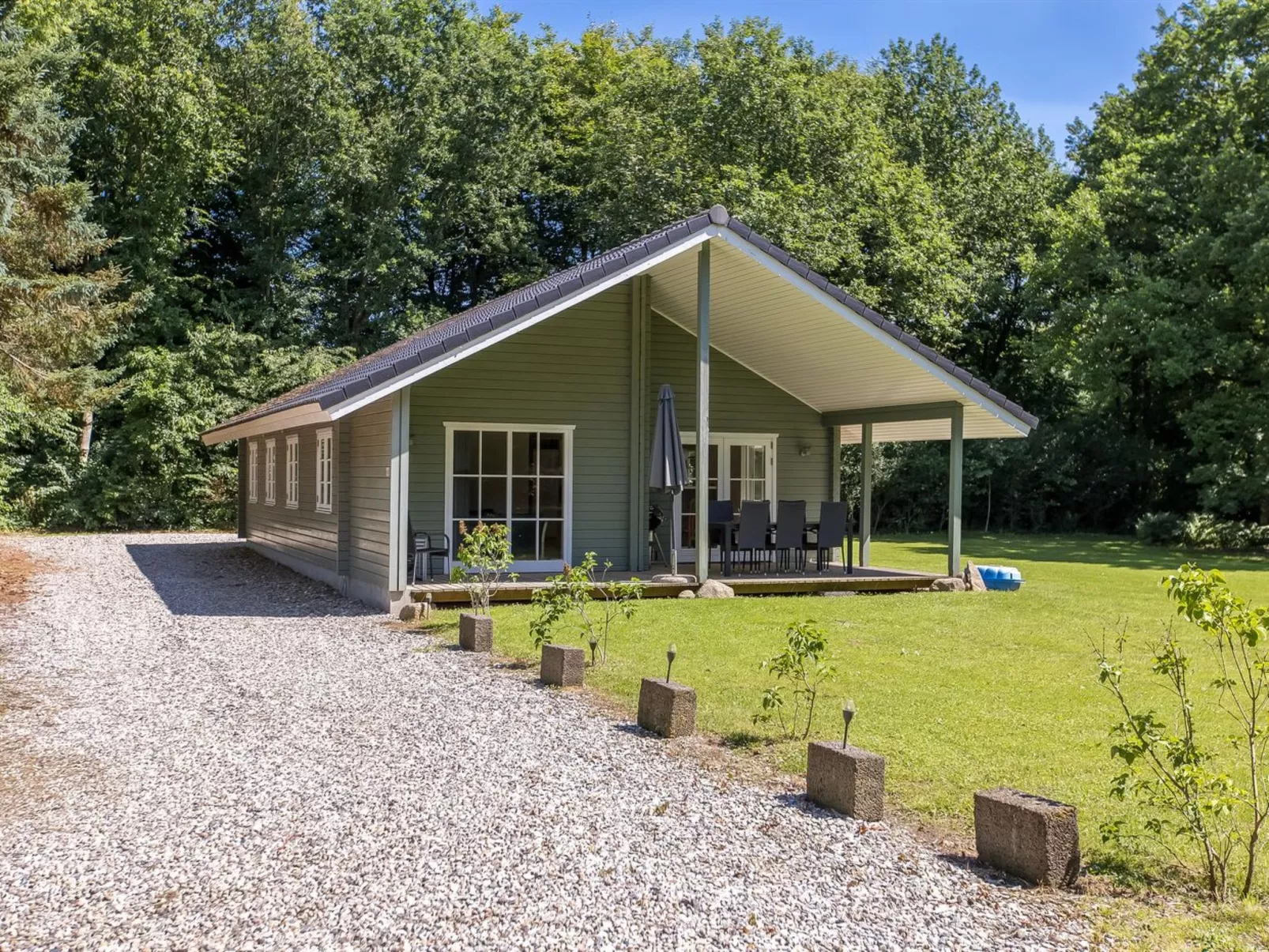 "Eryka" - 28km from the sea-Outside