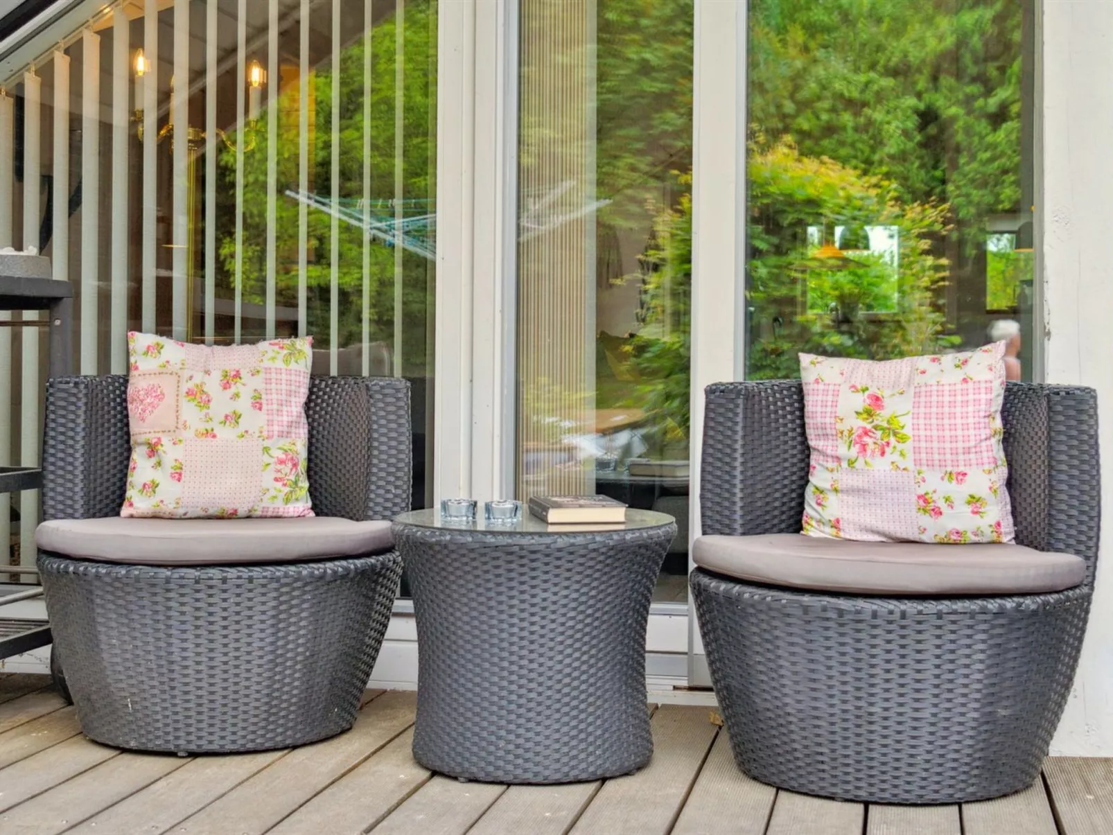 "Stefani" - 1km from the sea-Draußen