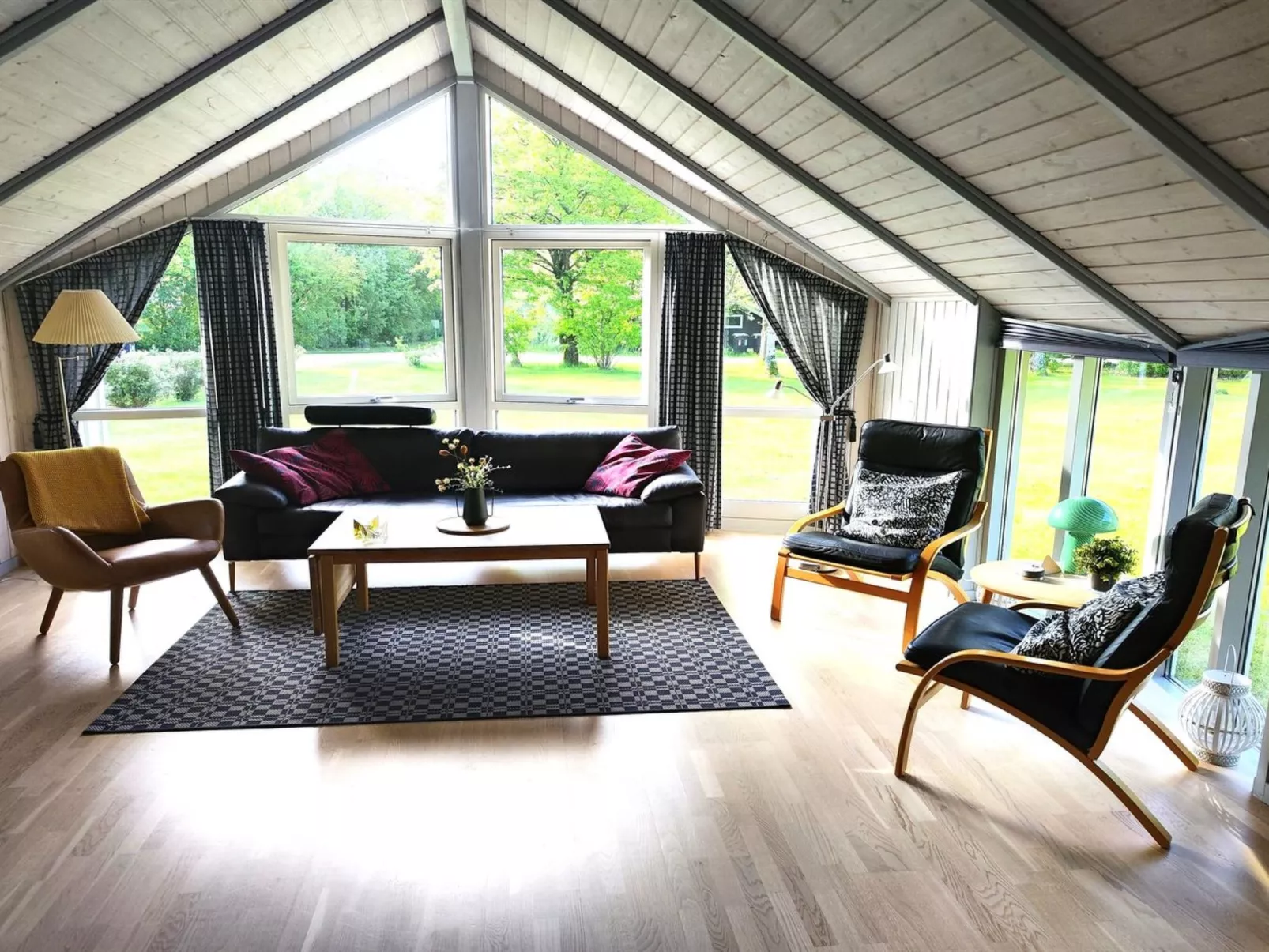 "Torben" - 10km from the sea-Drinnen