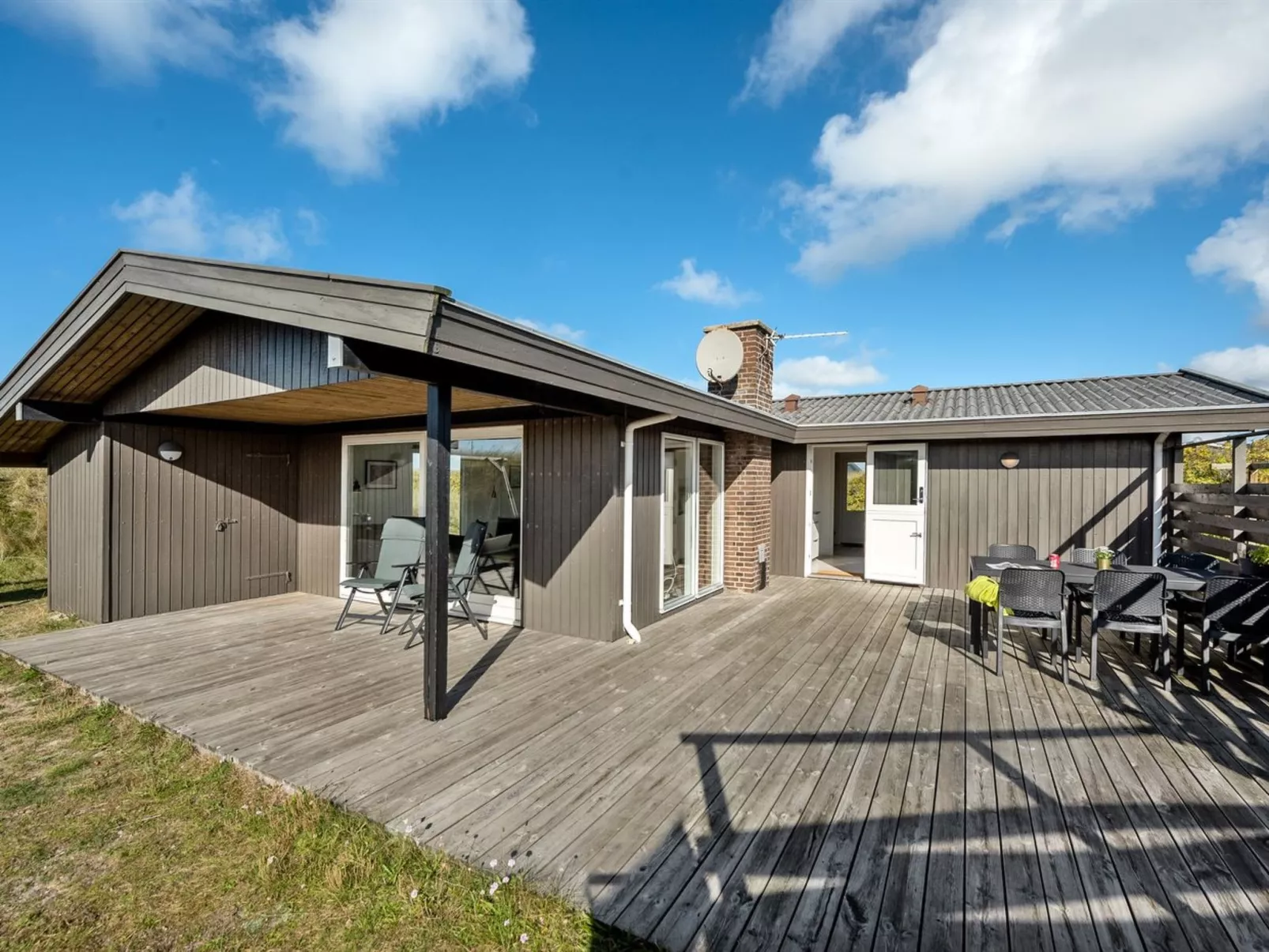 "Aiske" -  from the sea-Dehors