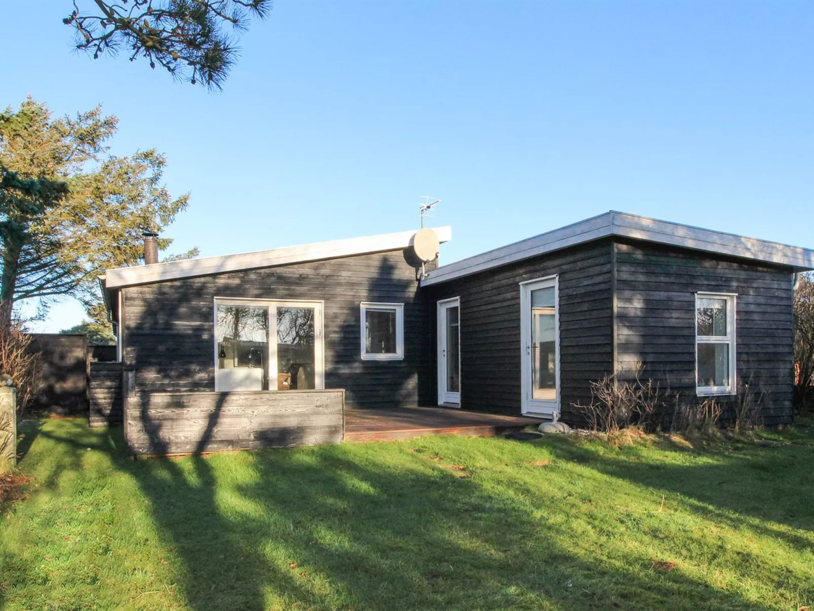 "Habbo" - 500m from the sea-Outside