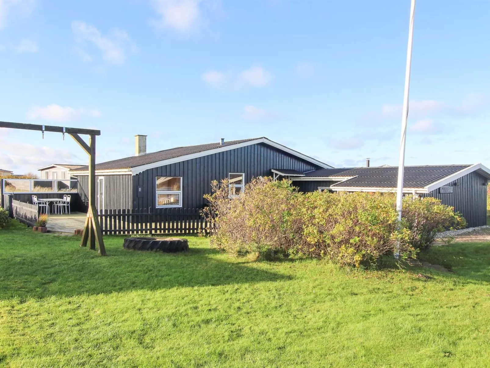 "Vili" - 441m from the sea-Draußen