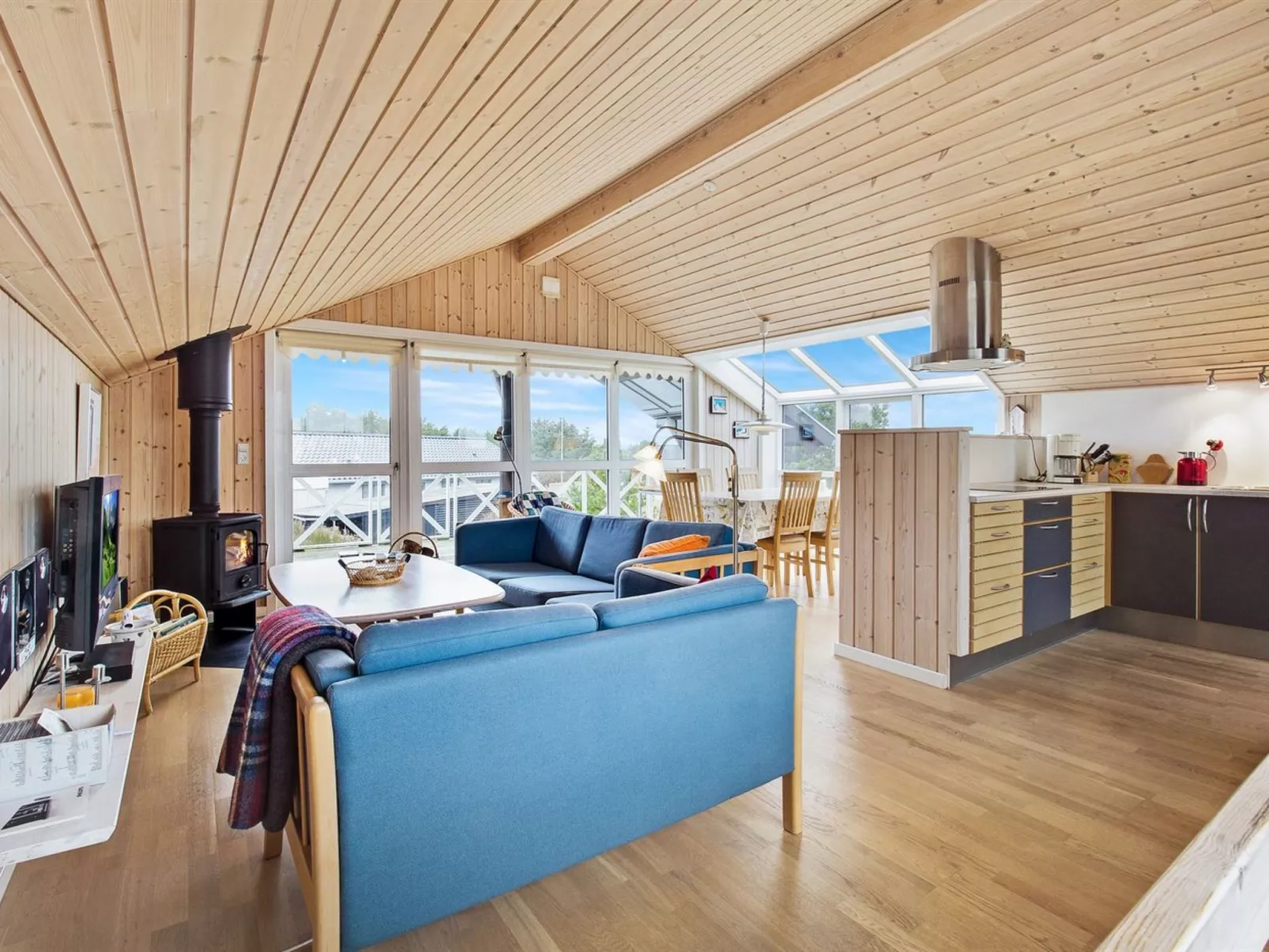 "Viktorija" - 800m from the sea-Inside