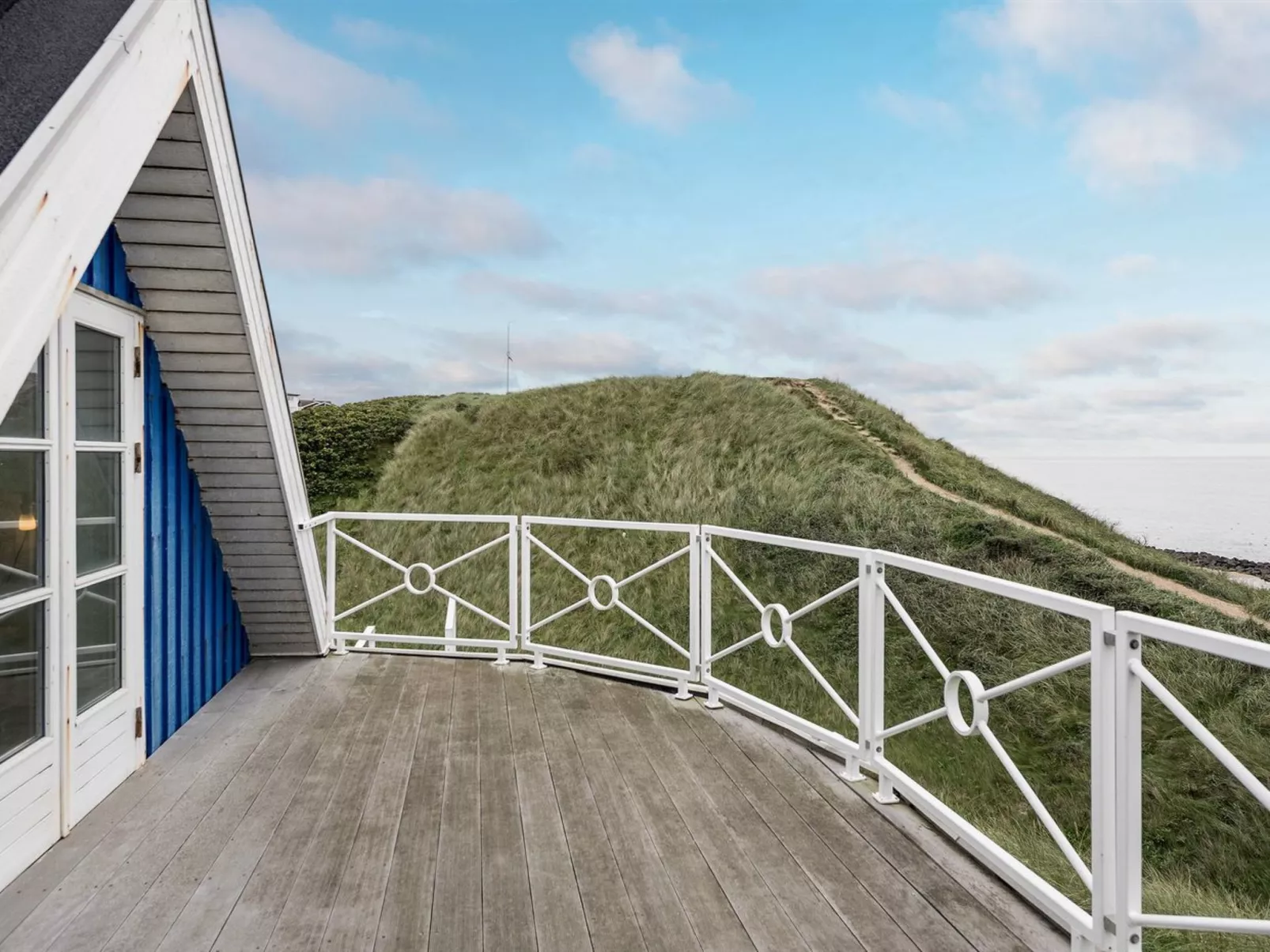 "Hillegonde" - 84m from the sea-Outside