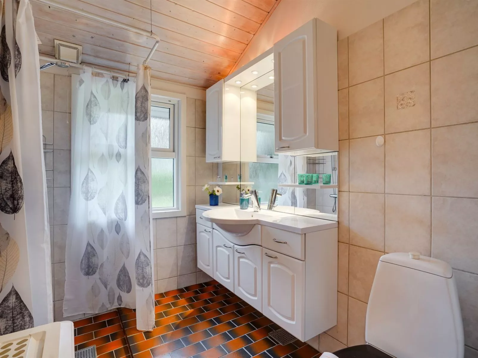 "Hermand" - 700m from the sea-Dedans