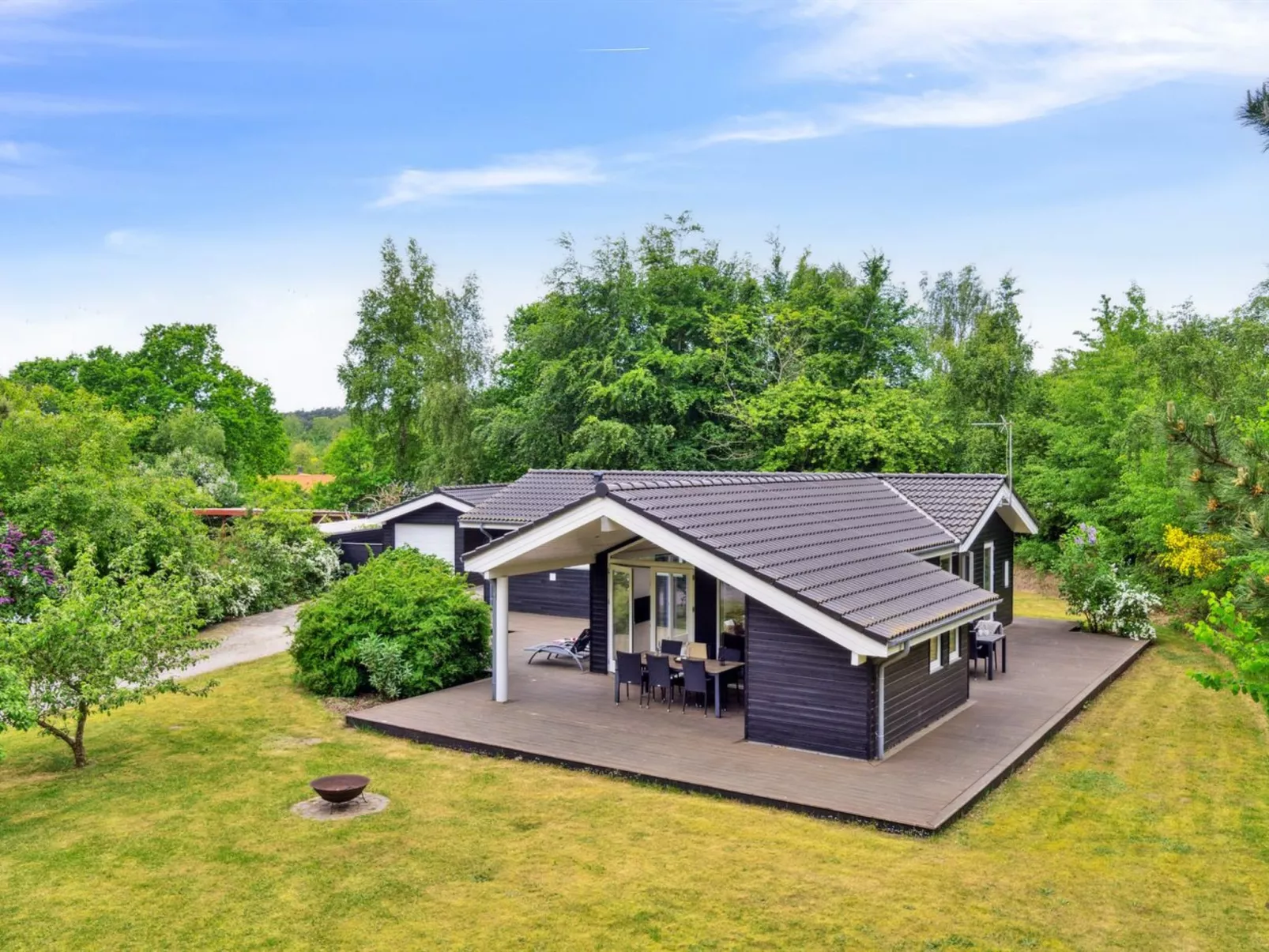 "Hunlef" - 400m from the sea-Outside