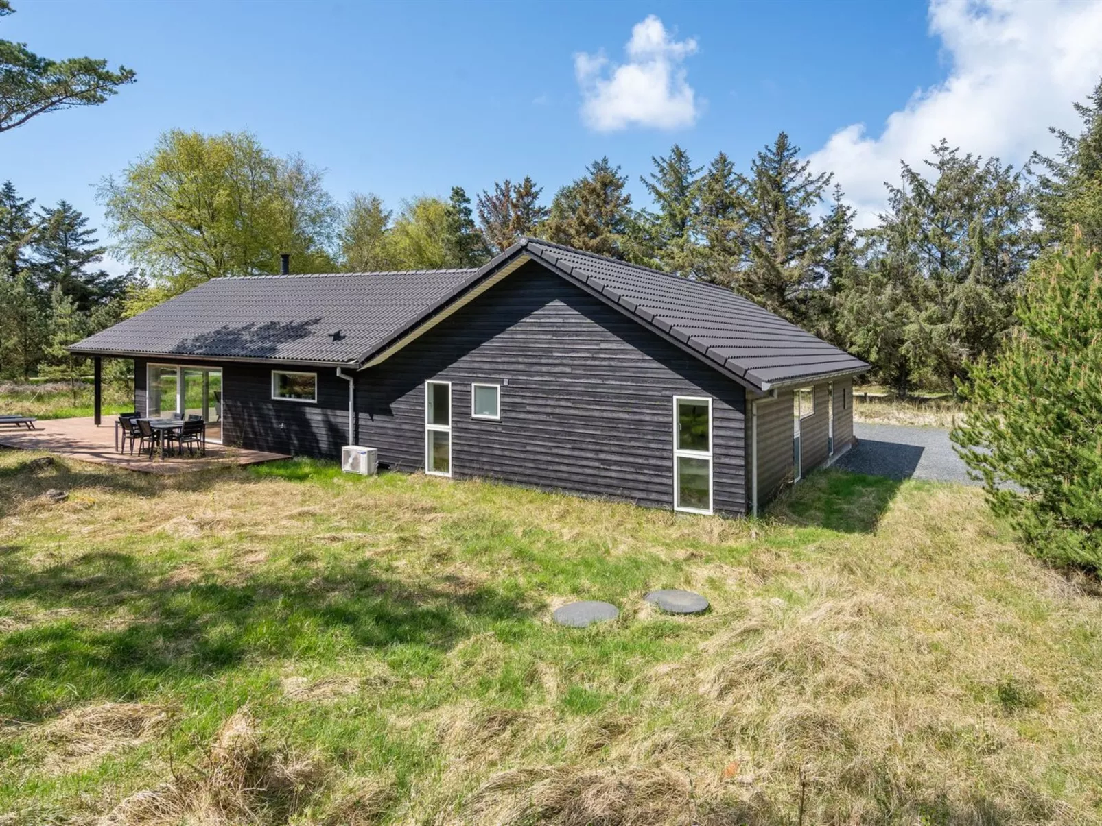 "Delan" - 1.3km from the sea-Dehors