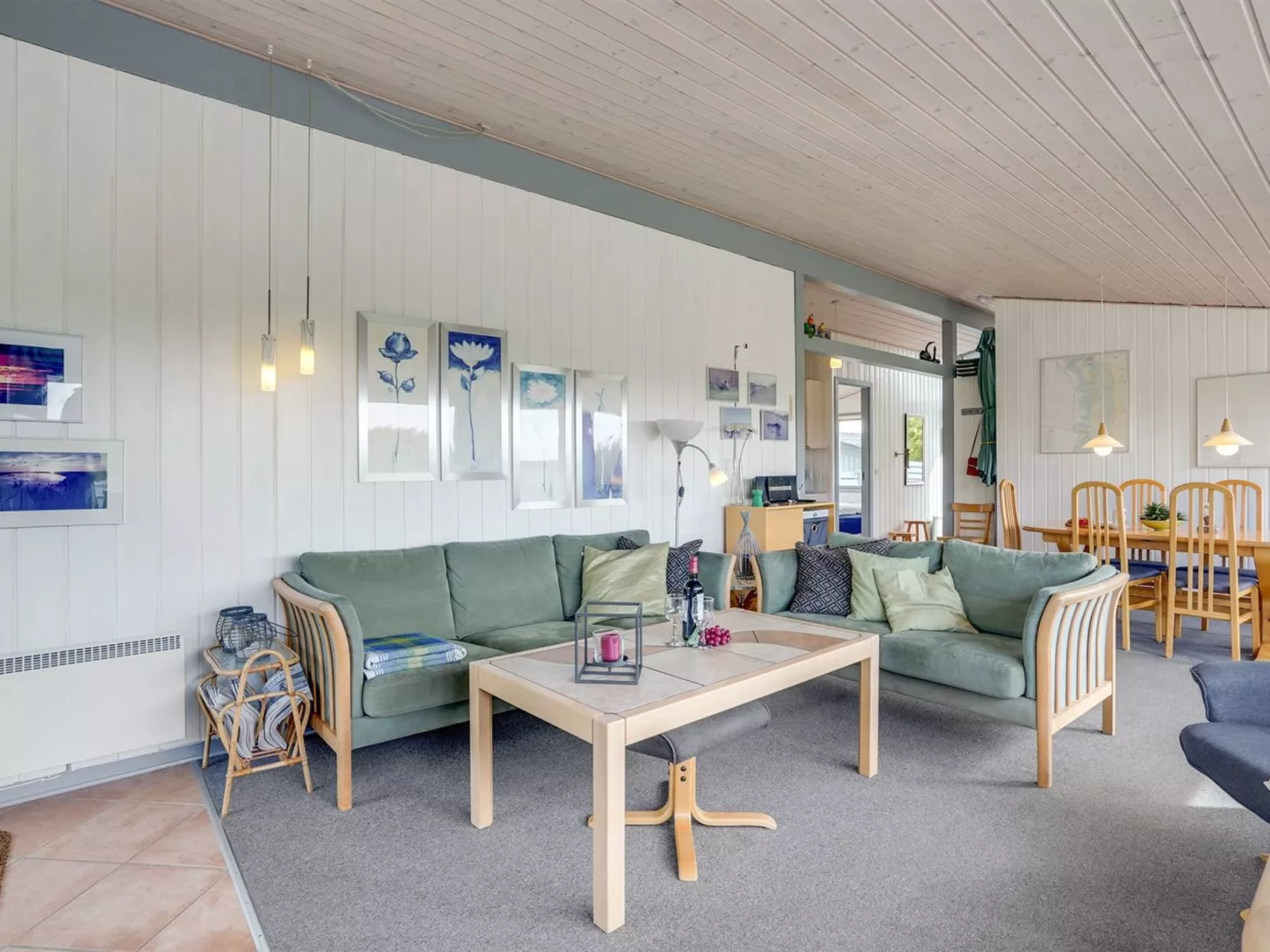 "Elise" - 800m from the sea-Inside