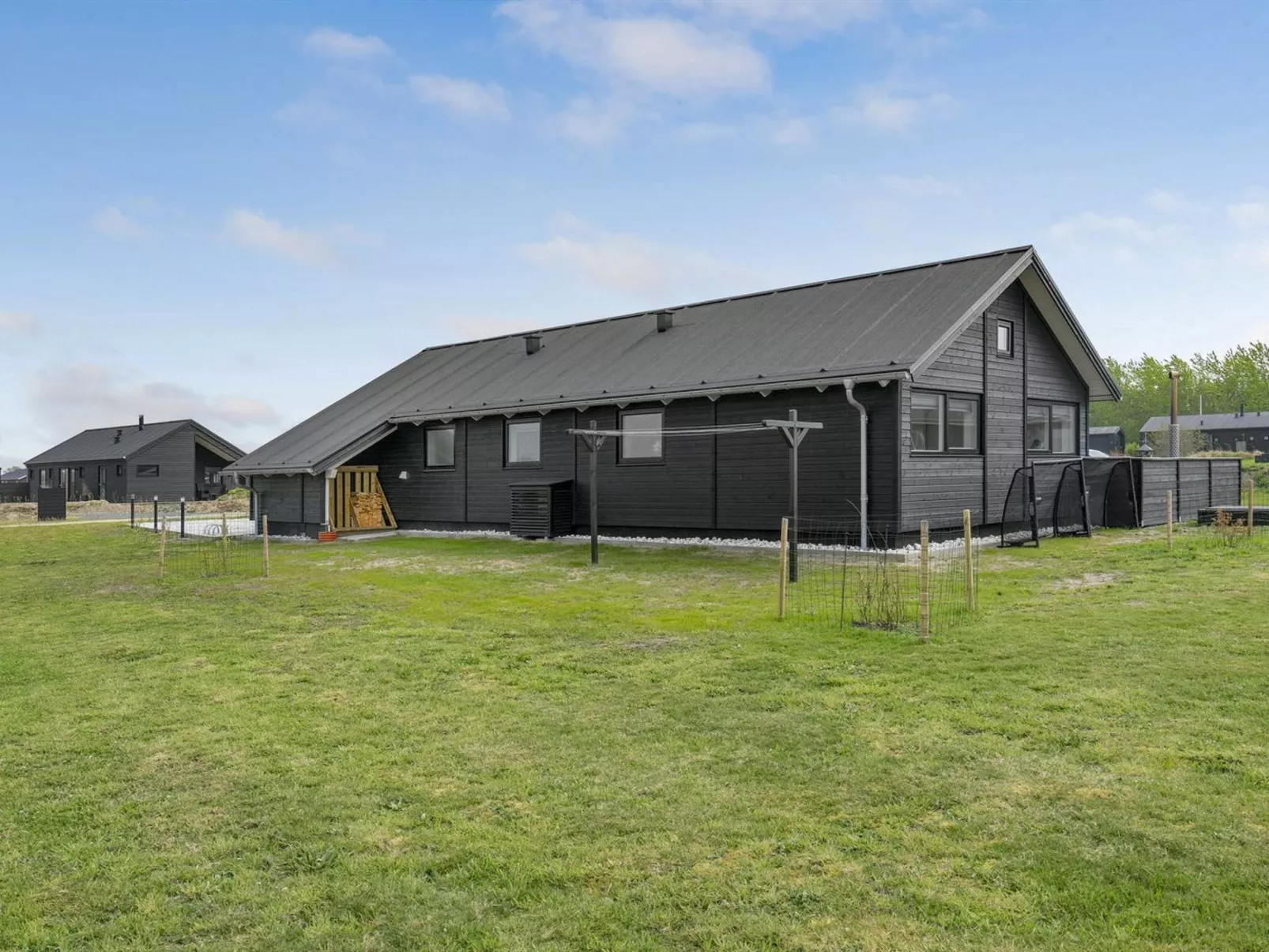 "Ina" - 1.2km from the sea-Draußen