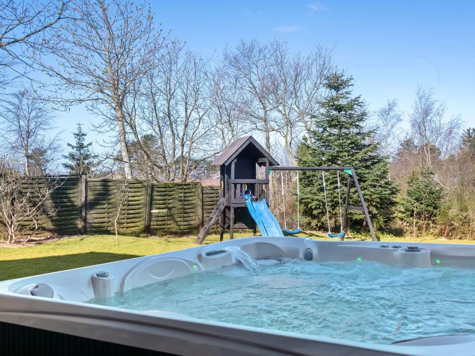 "Ylvi" - 250m from the sea-Dedans