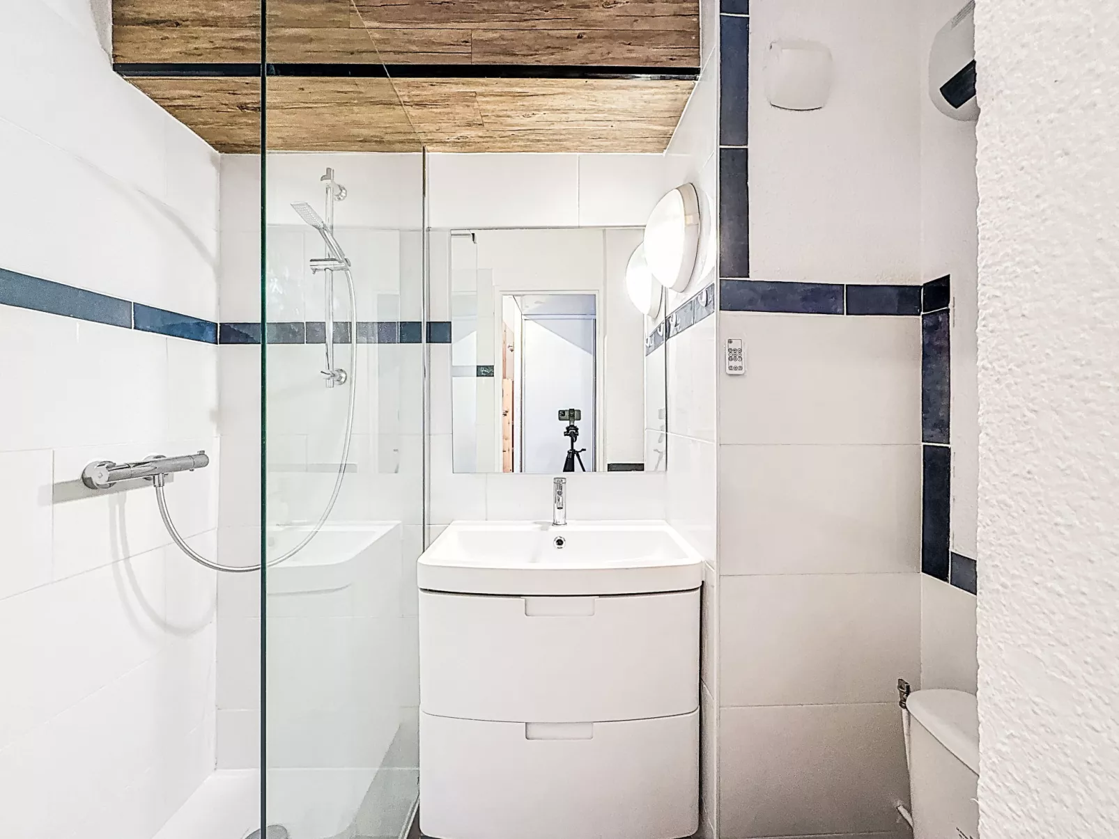 Rond Point des Pistes (Val Claret)-Inside