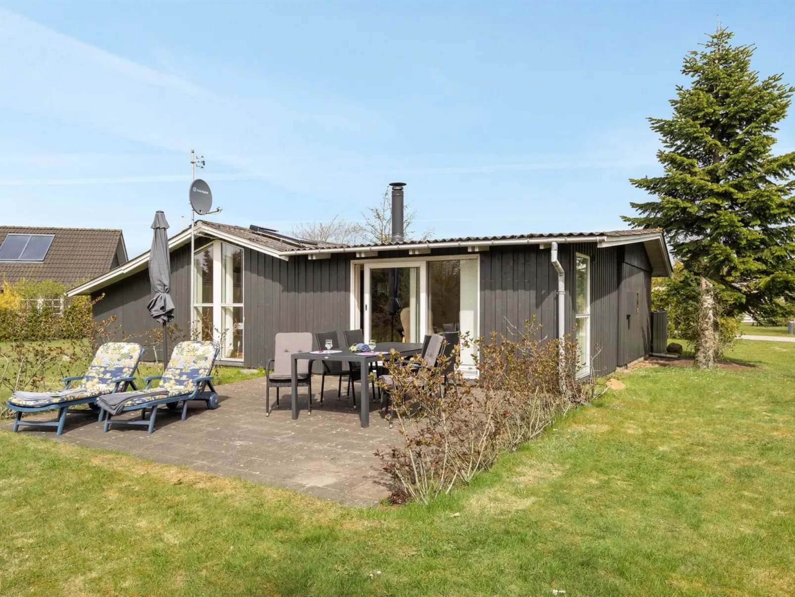 "Hope" - 350m to the fjord-Draußen