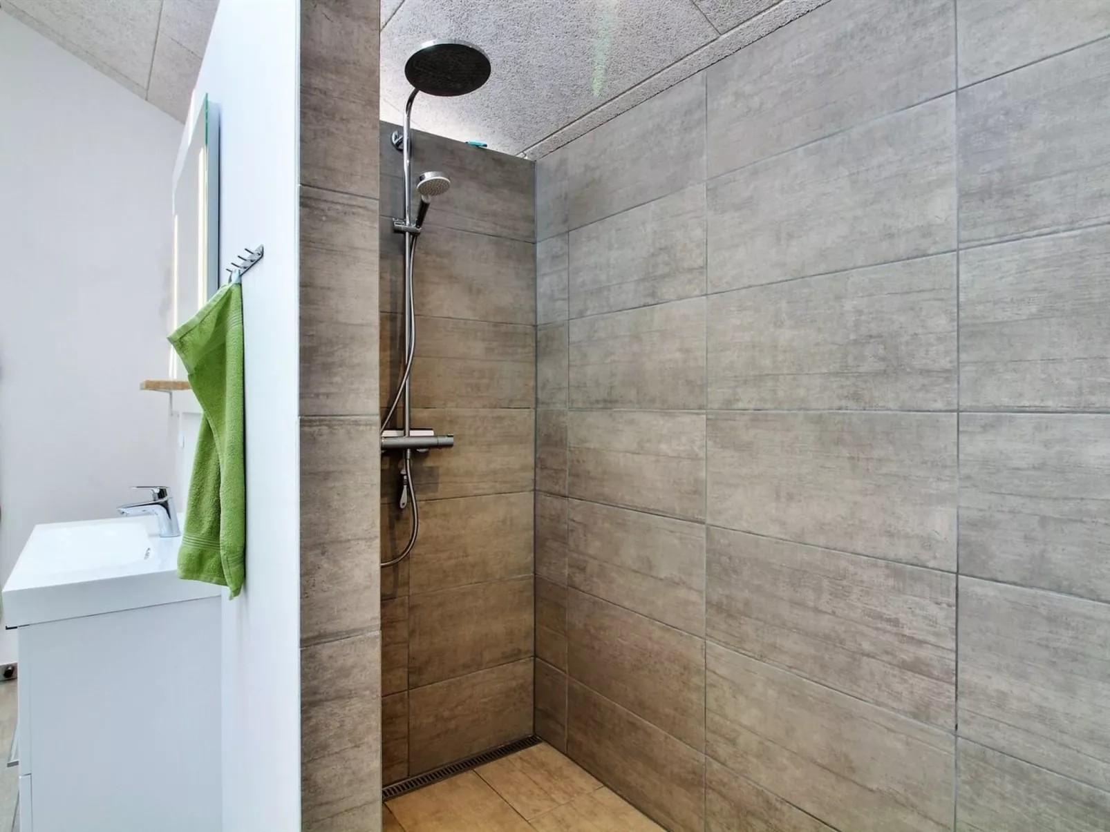 "Tahvo" - 3.3km from the sea-Inside