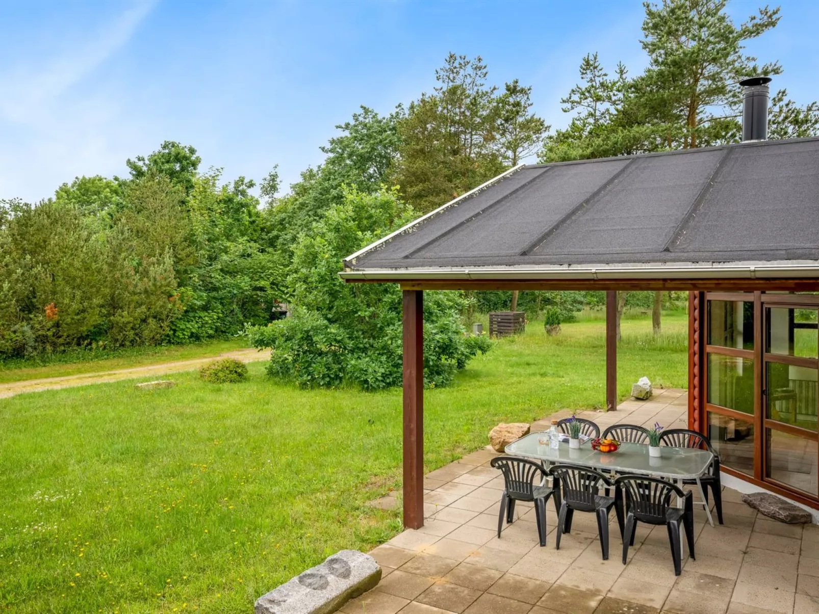 "Silvia" - 300m to the fjord-Draußen