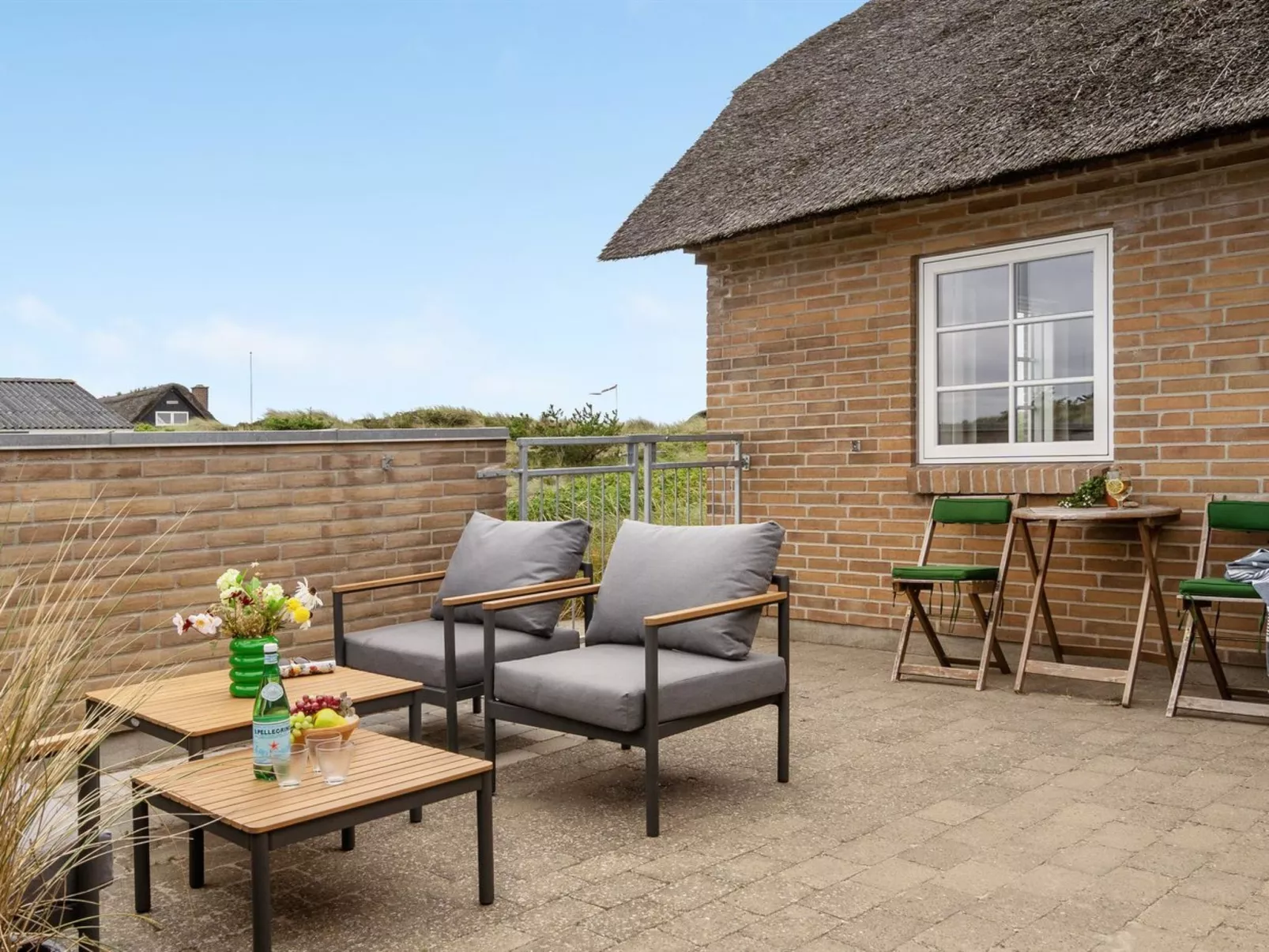 "Stenkwith" -  from the sea-Dehors