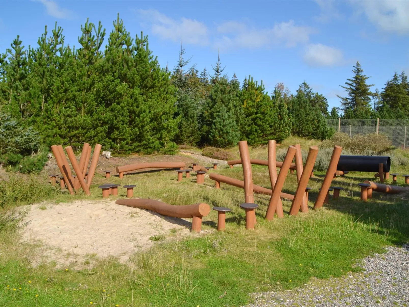 "Roulf" - 1.1km from the sea-Draußen