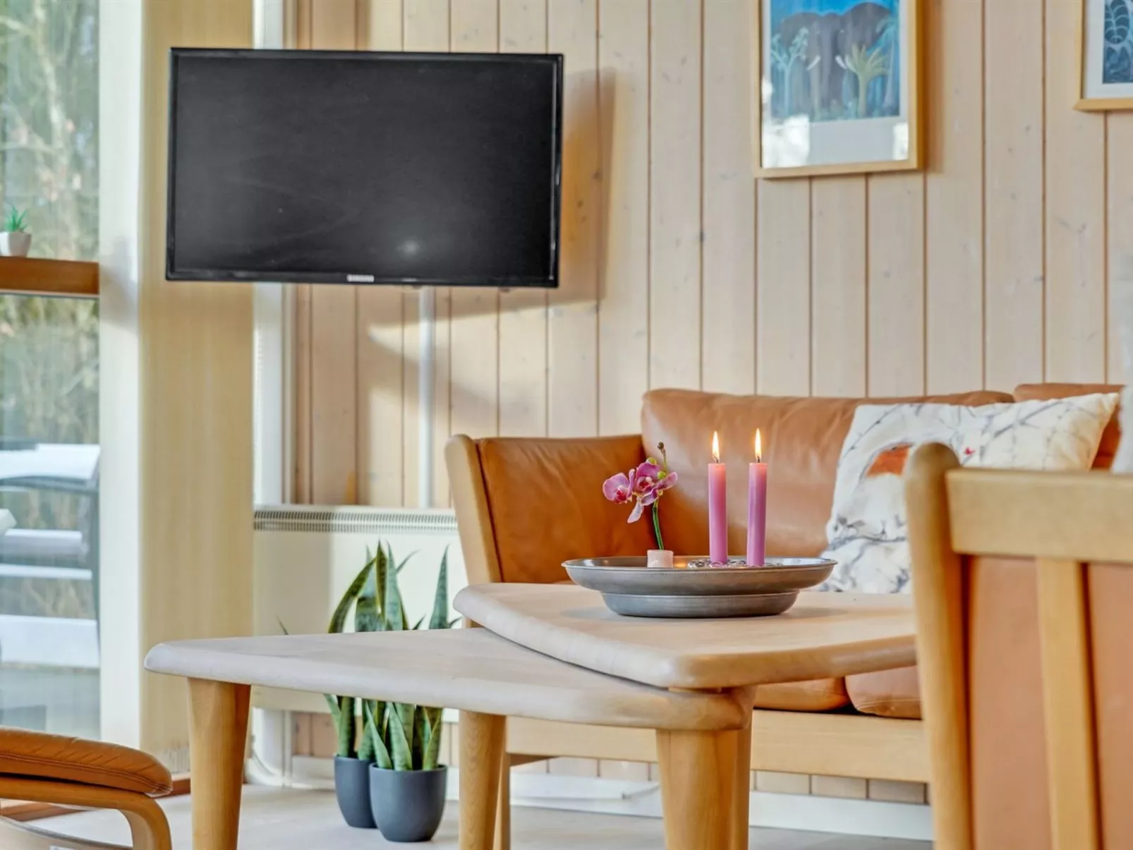 "Swarte" - 30km from the sea-Inside