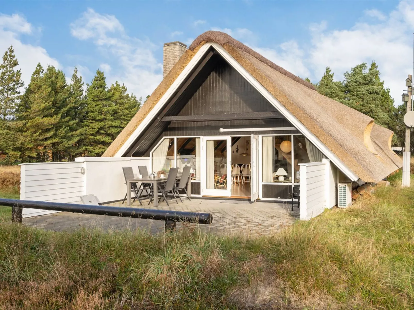 "Gerdis" - 1.6km from the sea