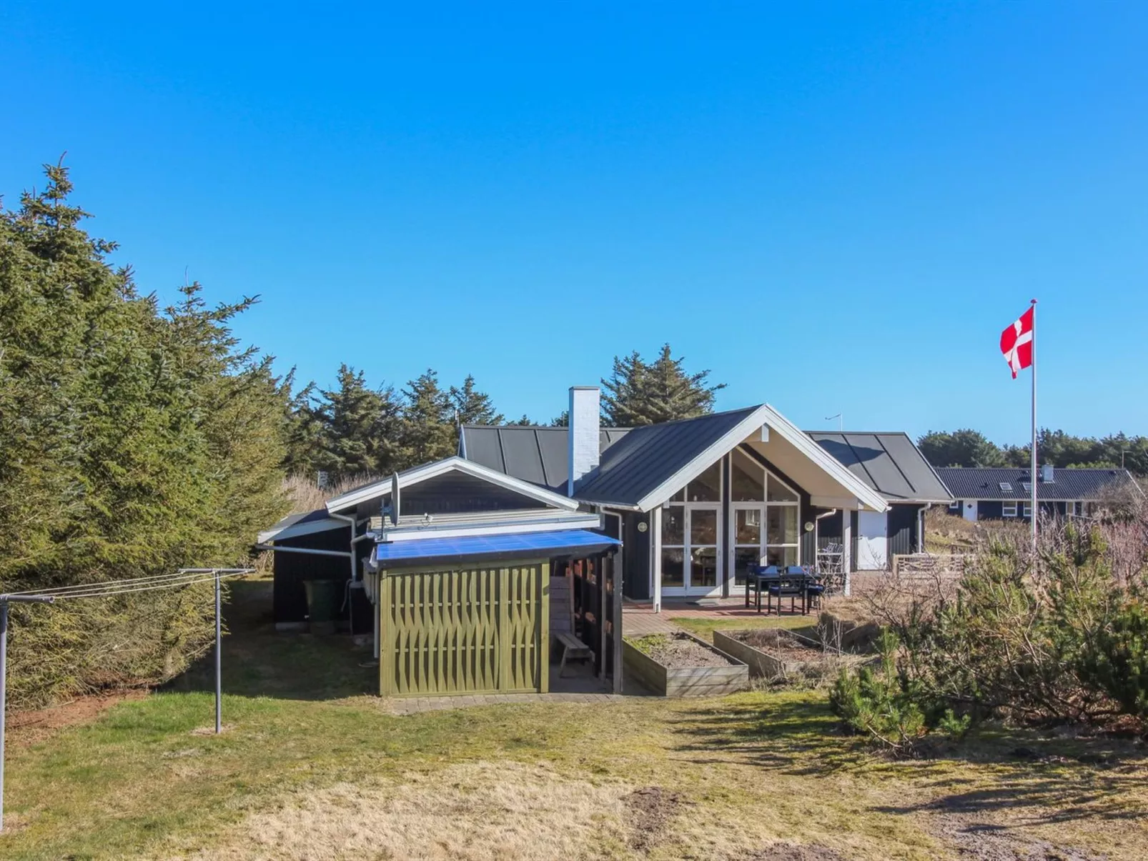 "Tilda" - 275m from the sea-Outside