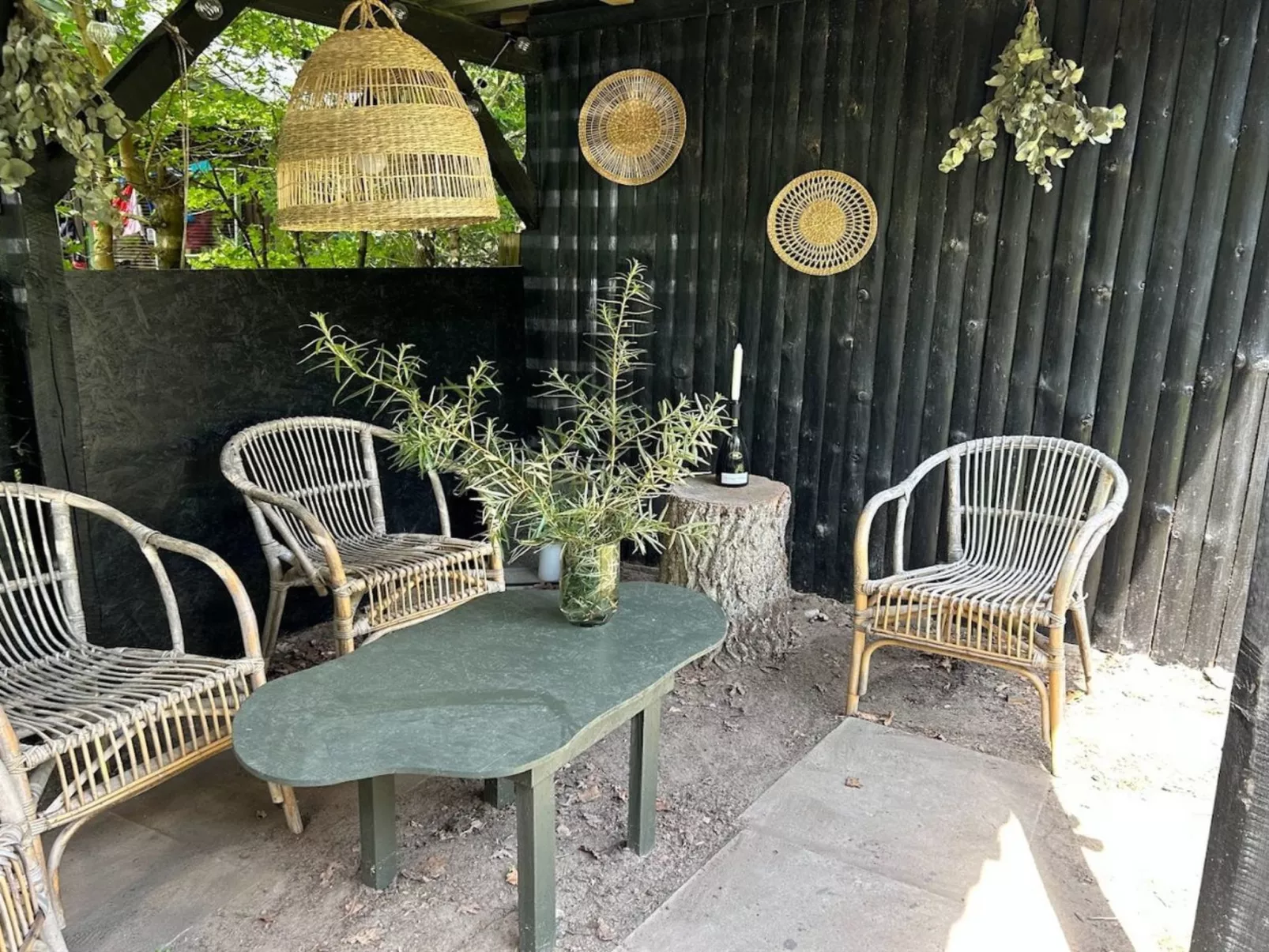 "Michael" - 400m from the sea-Draußen