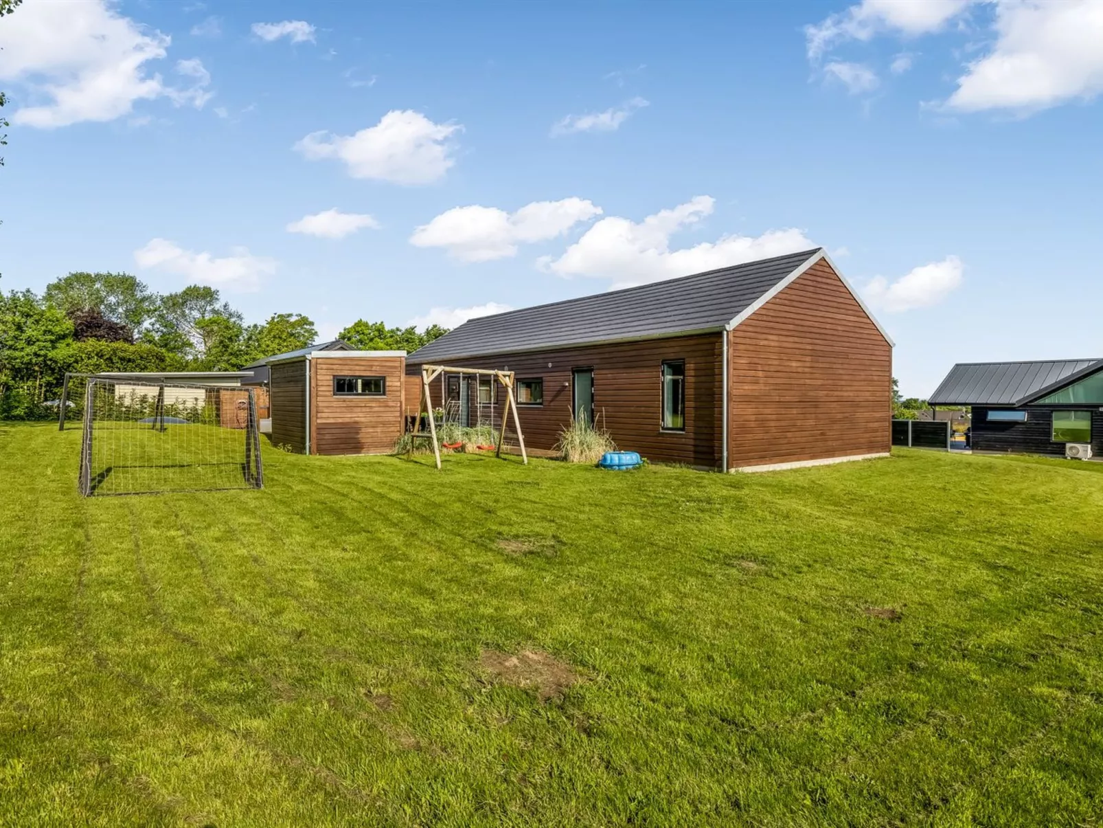 "Gojana" - 400m from the sea-Draußen