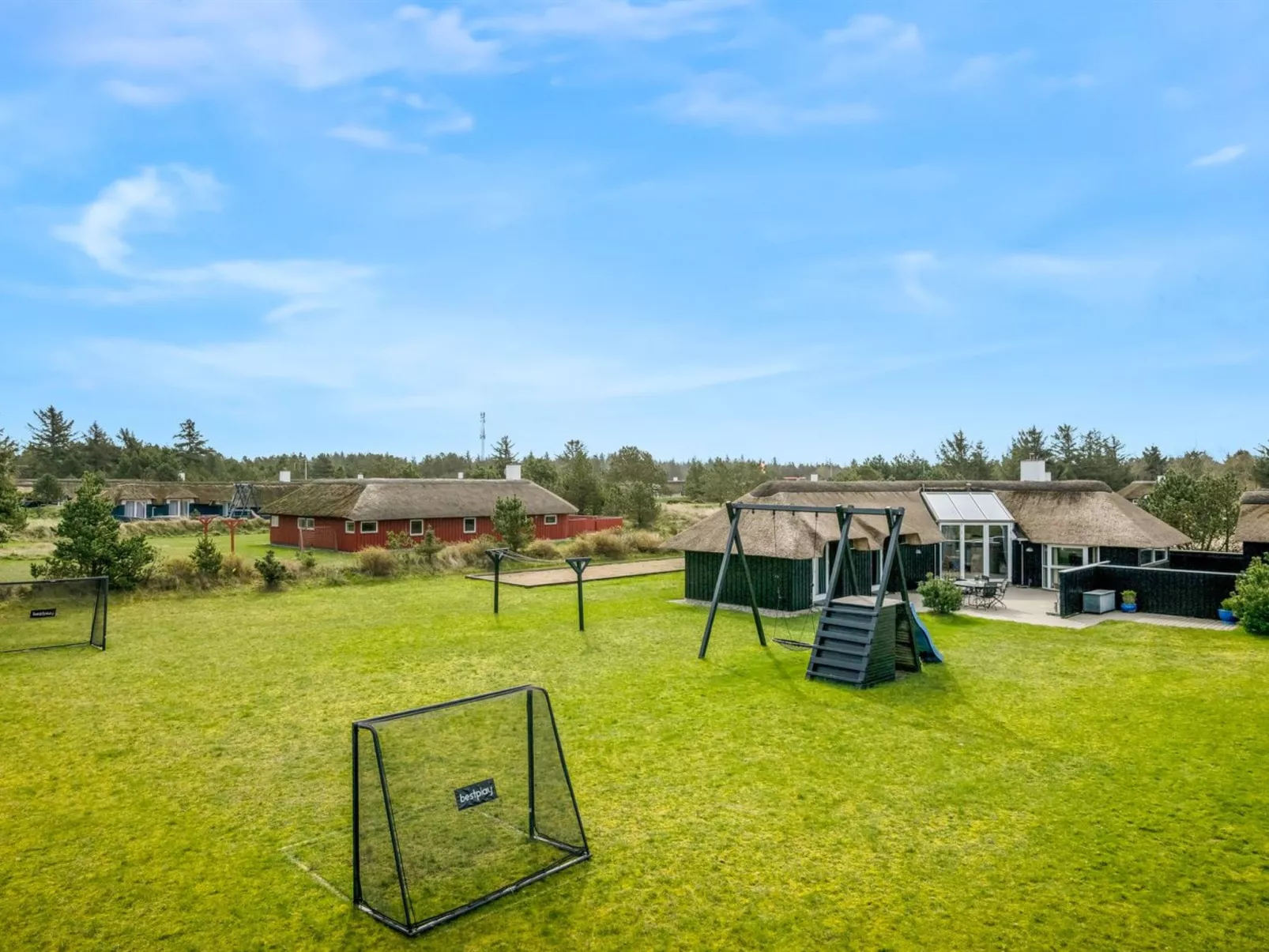 "Hothbrod" - 1.2km from the sea-Outside