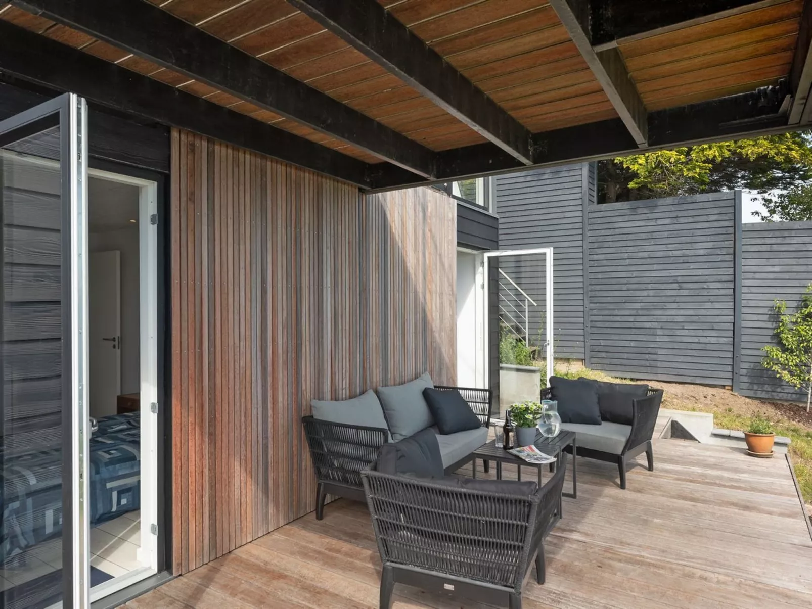 "Herewardus" - 10m to the fjord-Draußen