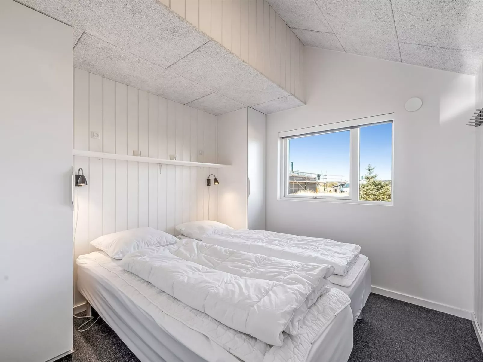 "Swante" -  from the sea-Drinnen